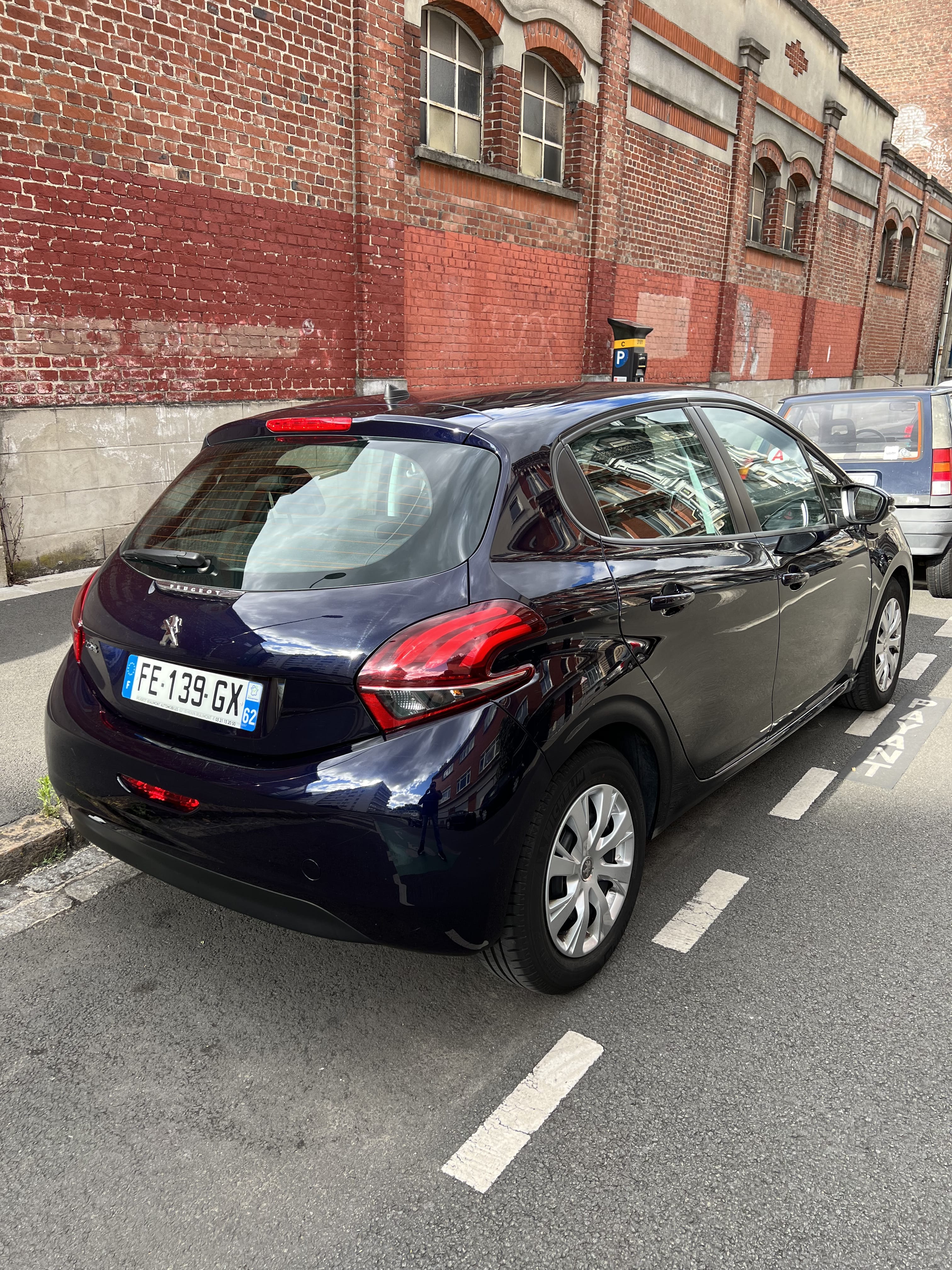 Peugeot 208 avec Climatisation