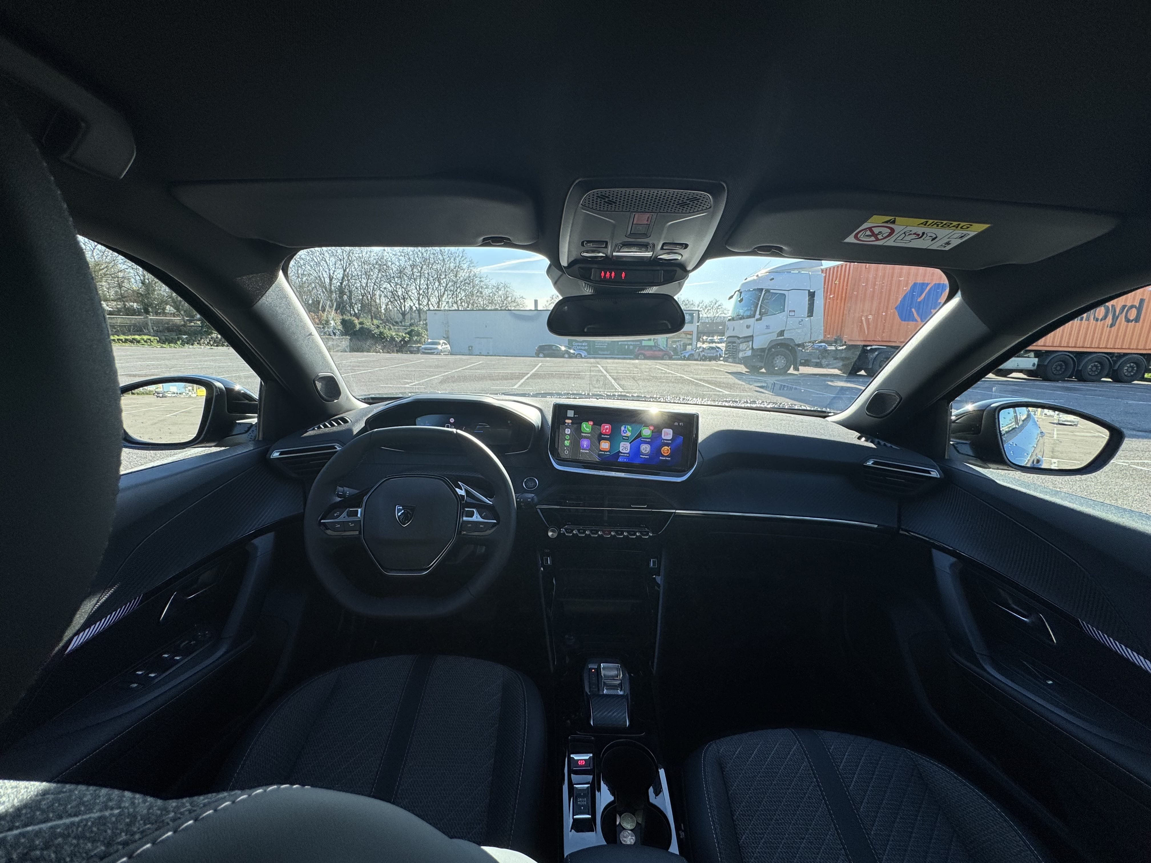 Peugeot e-2008 GT avec Audio Bluetooth