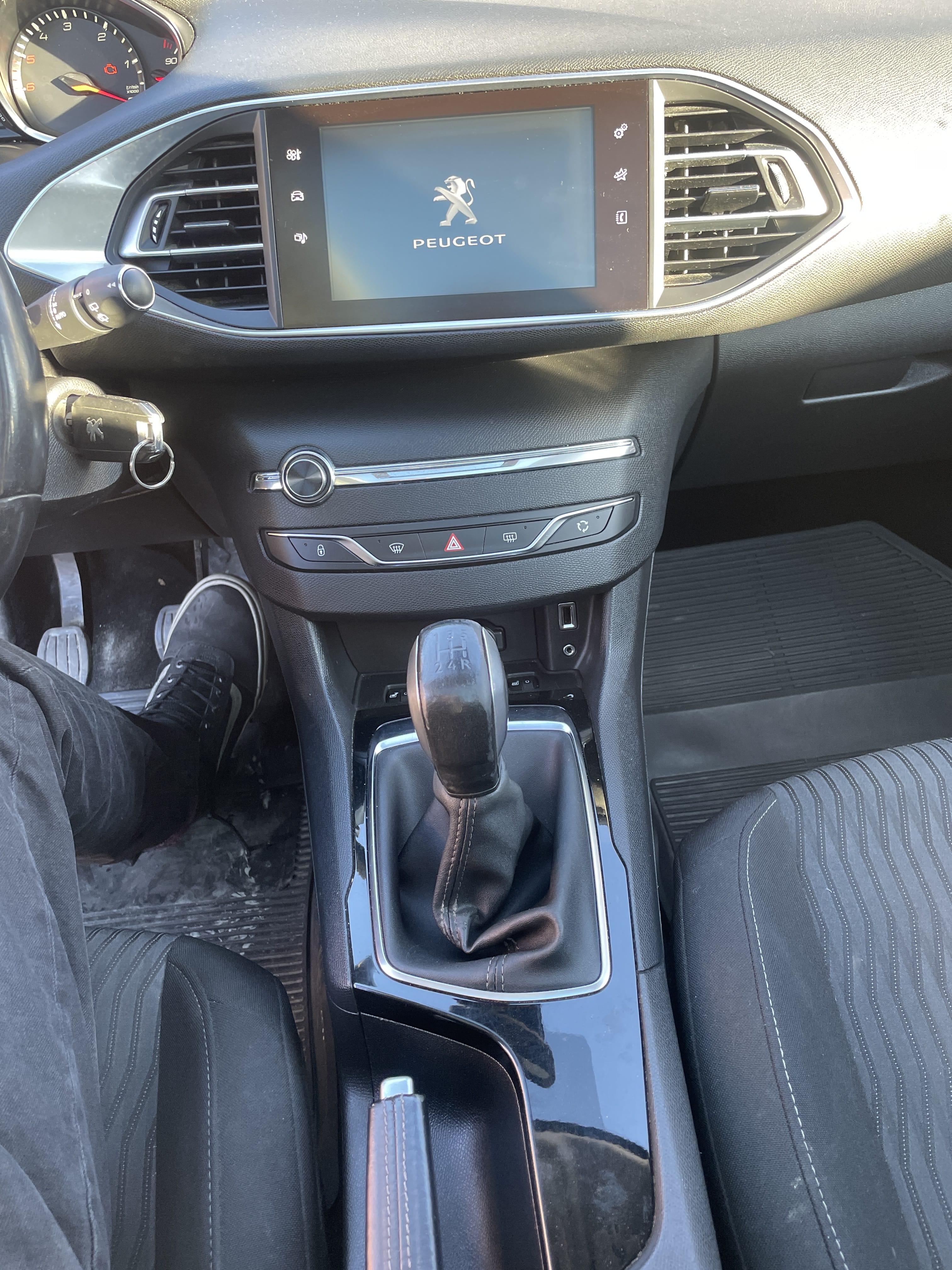 Peugeot 308 med Cruisekontroll