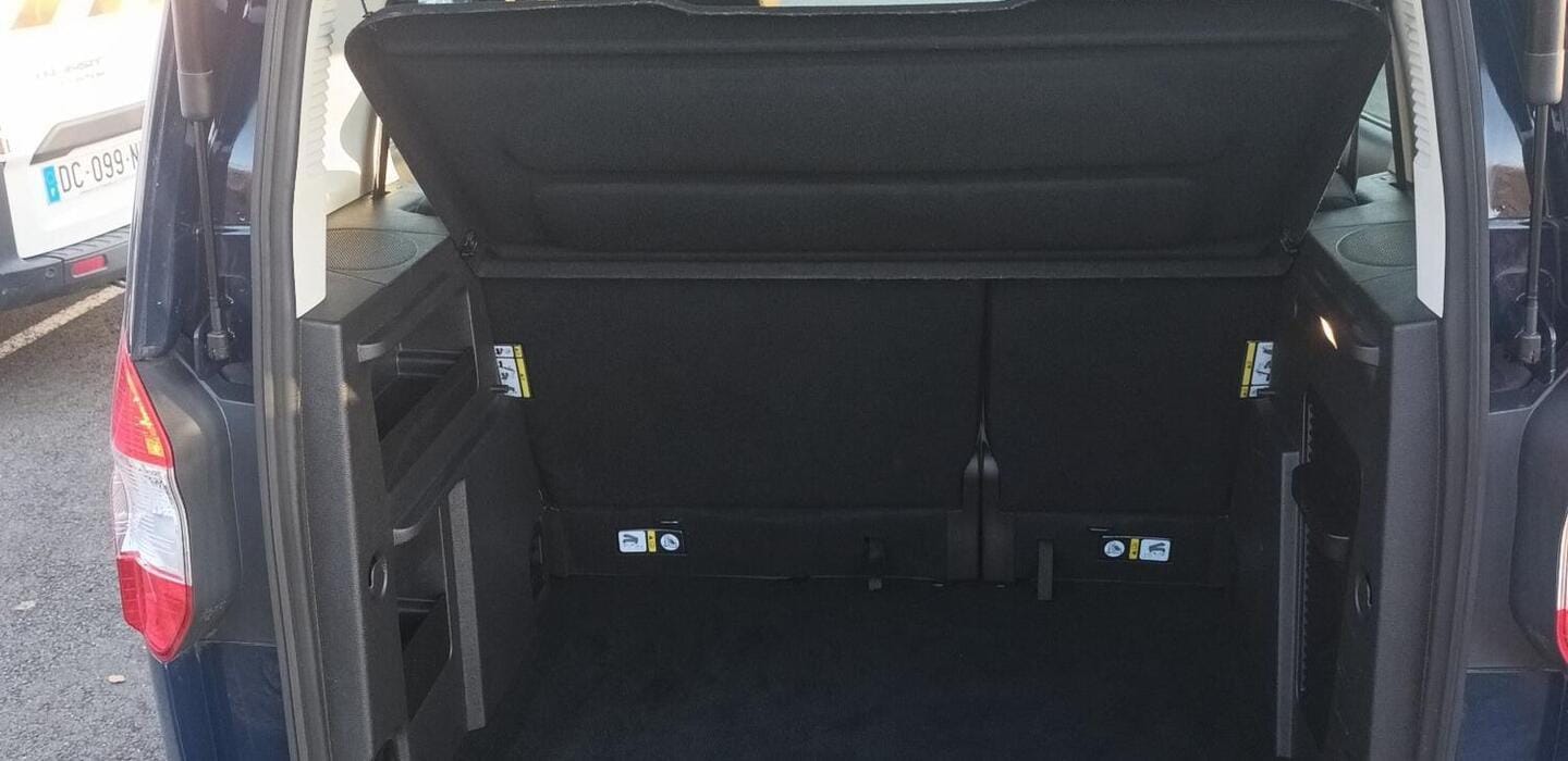 Ford Courier avec Régulateur de vitesse