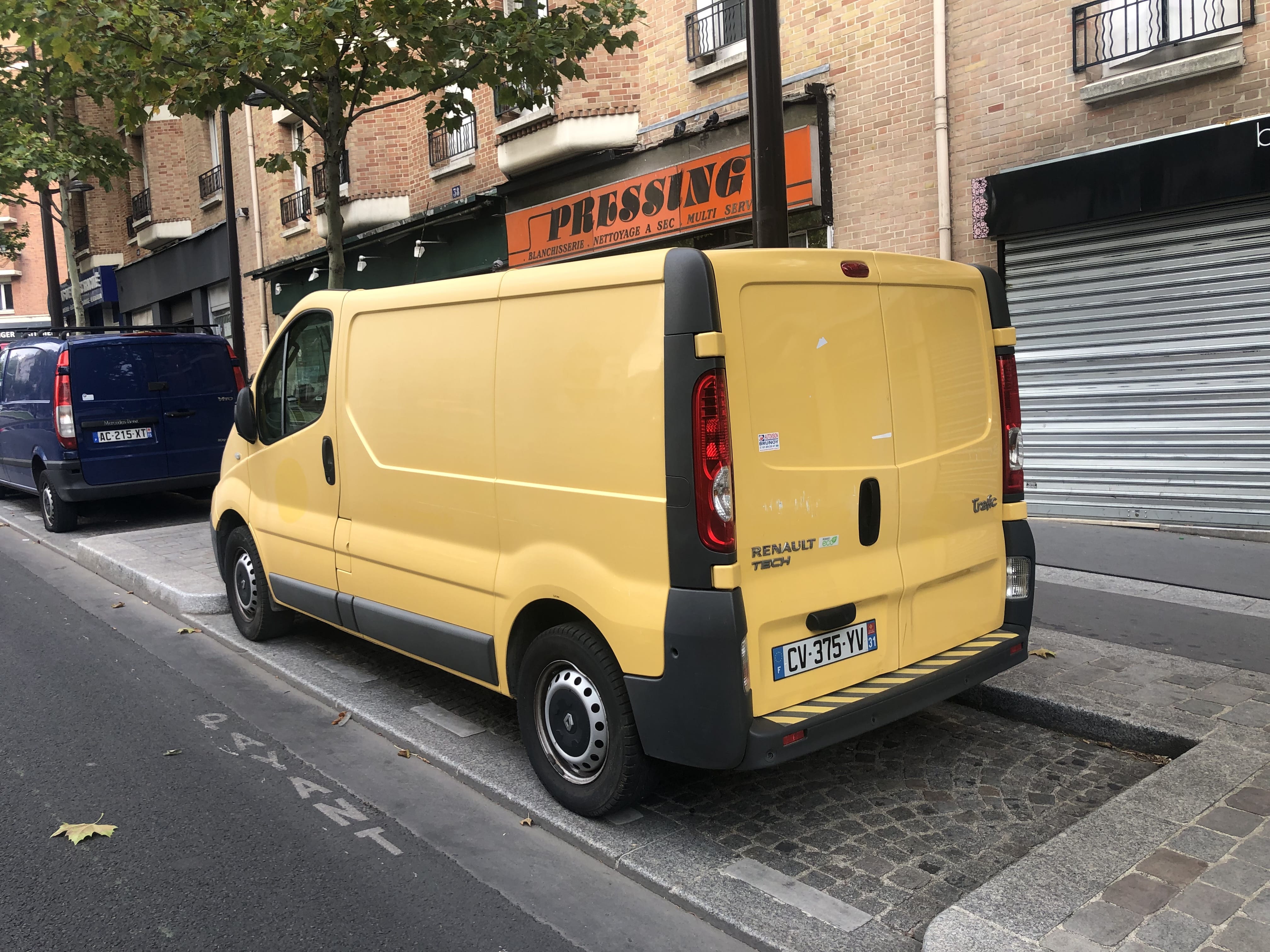 Renault Trafic L1 H1 CV avec Audio Bluetooth