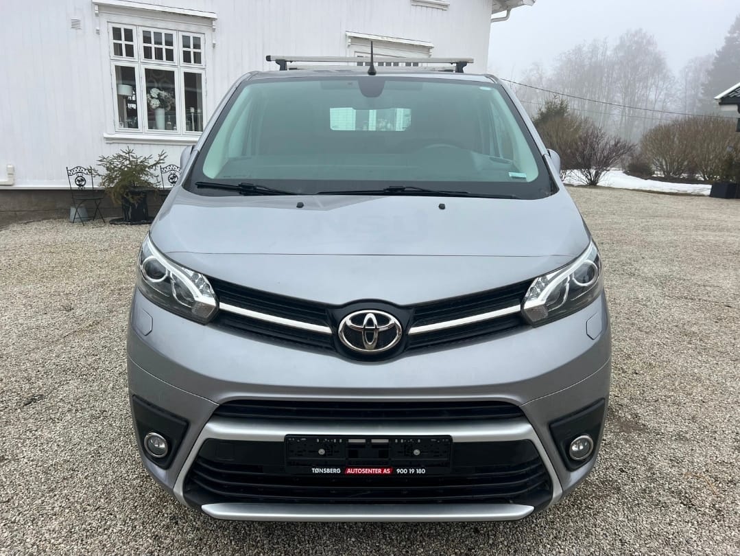 Toyota Proace Varebil med Ryggekamera