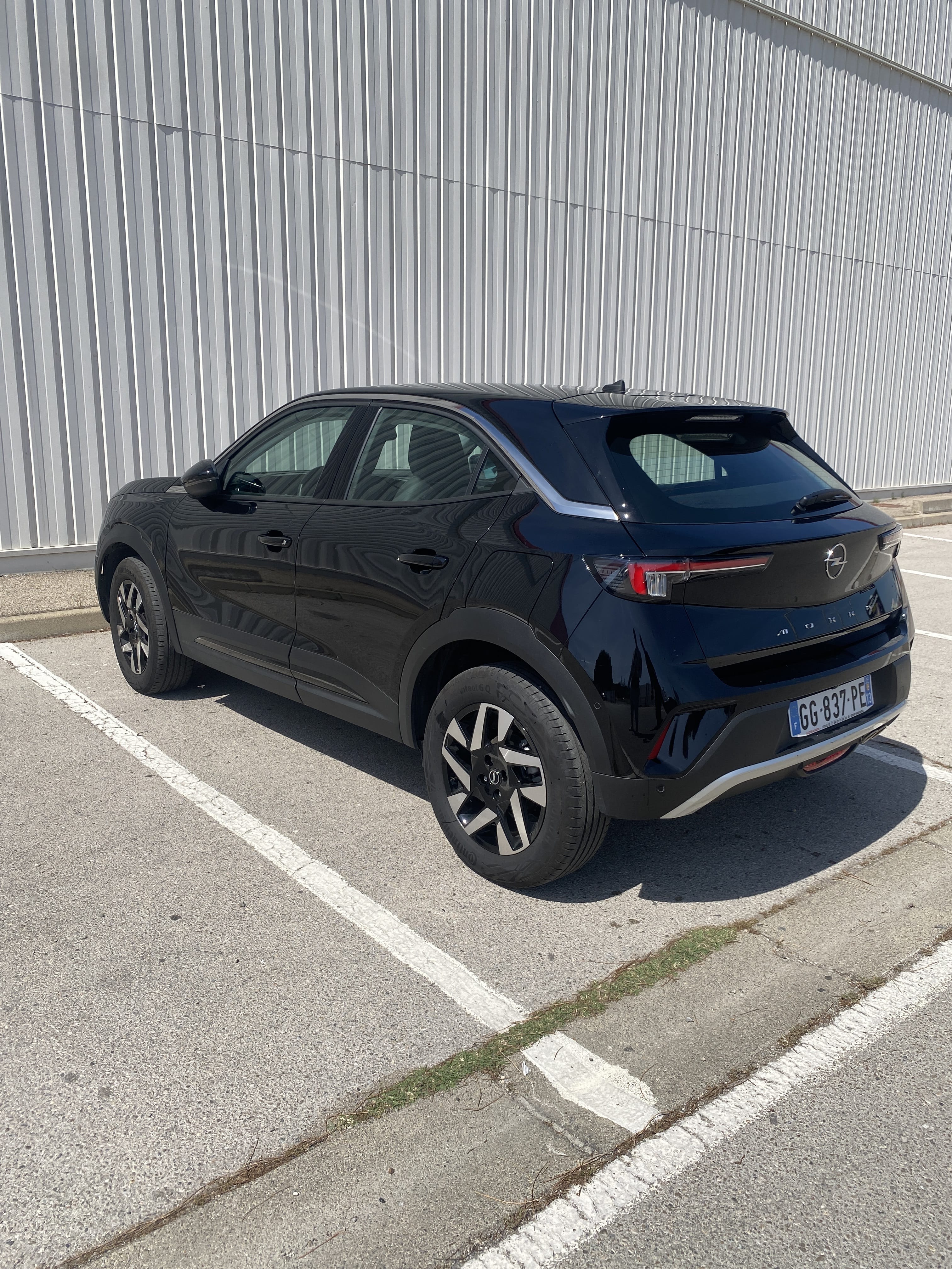 Opel Mokka mit Navigationsgerät