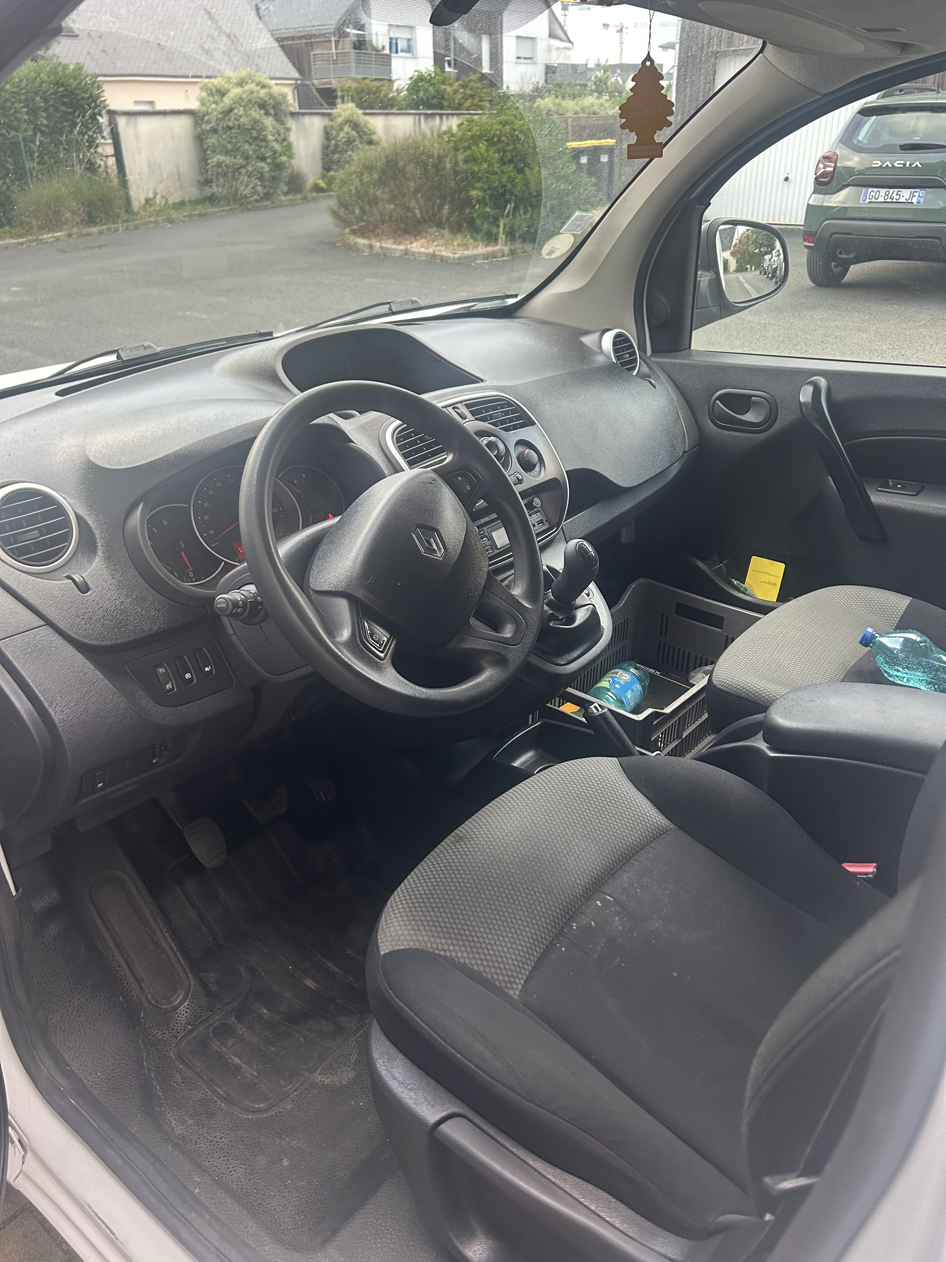 Renault Kangoo avec Entrée audio / iPod