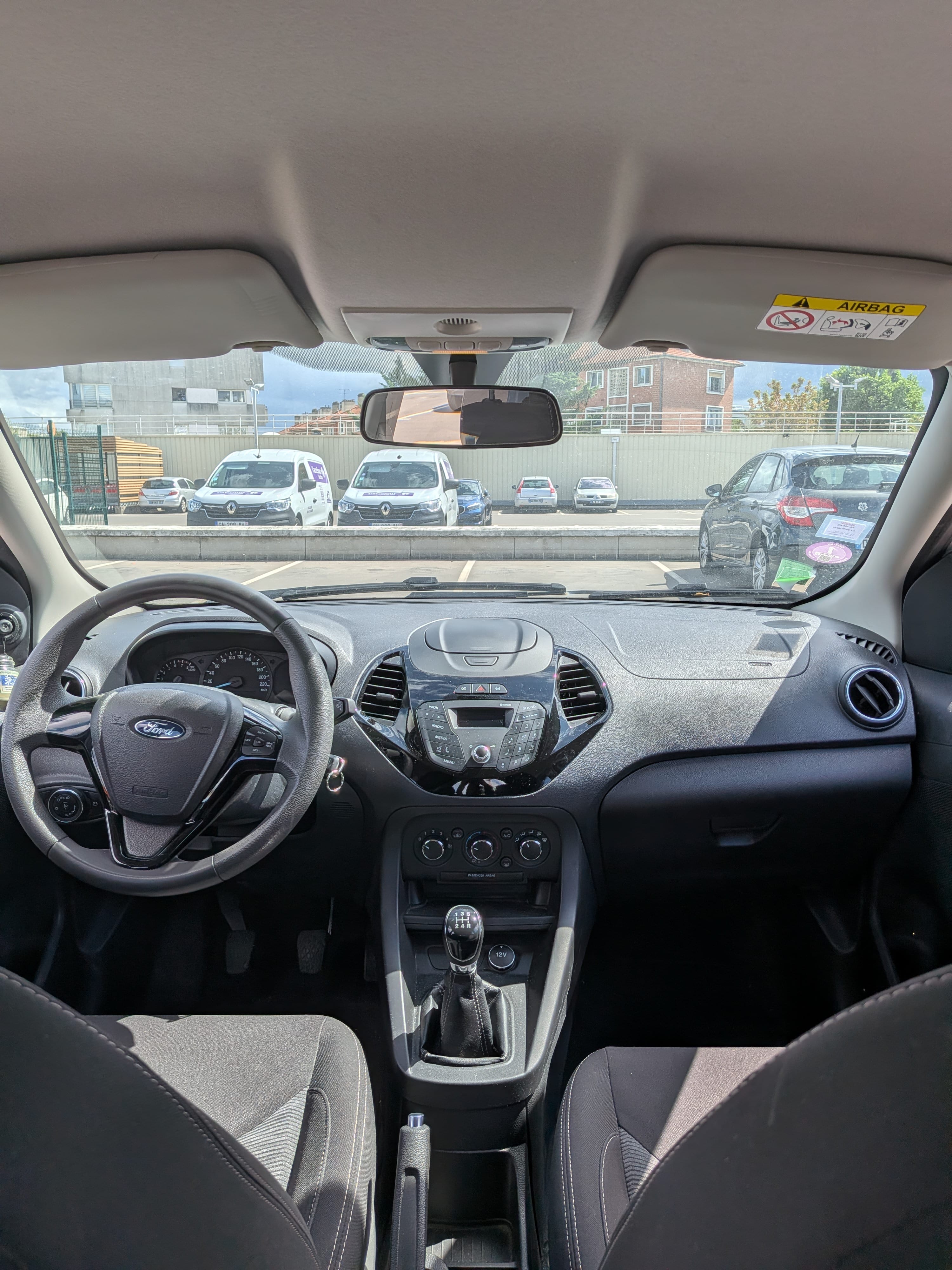 Ford KA+ avec Port USB