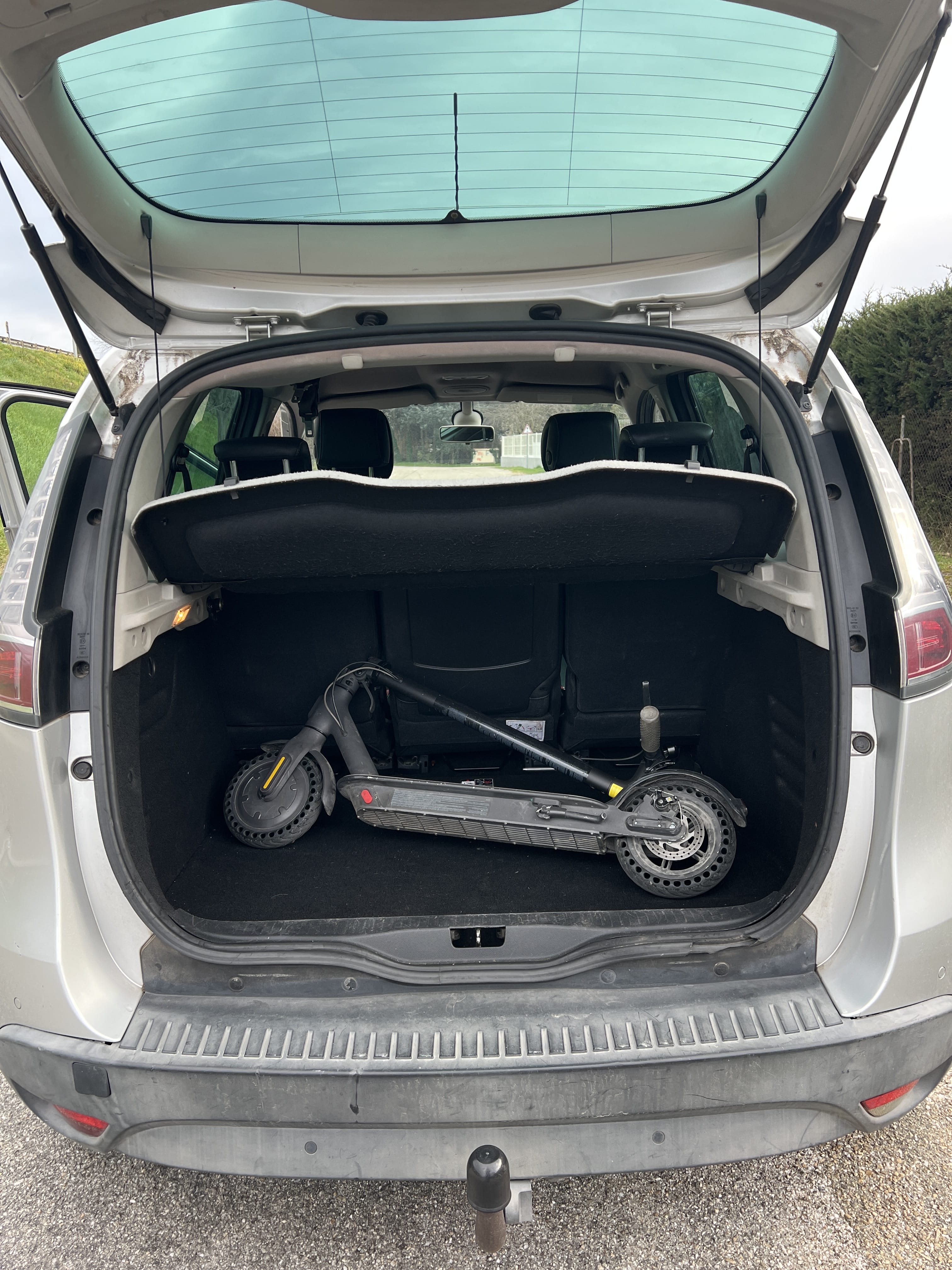 Renault Scenic avec Attelage
