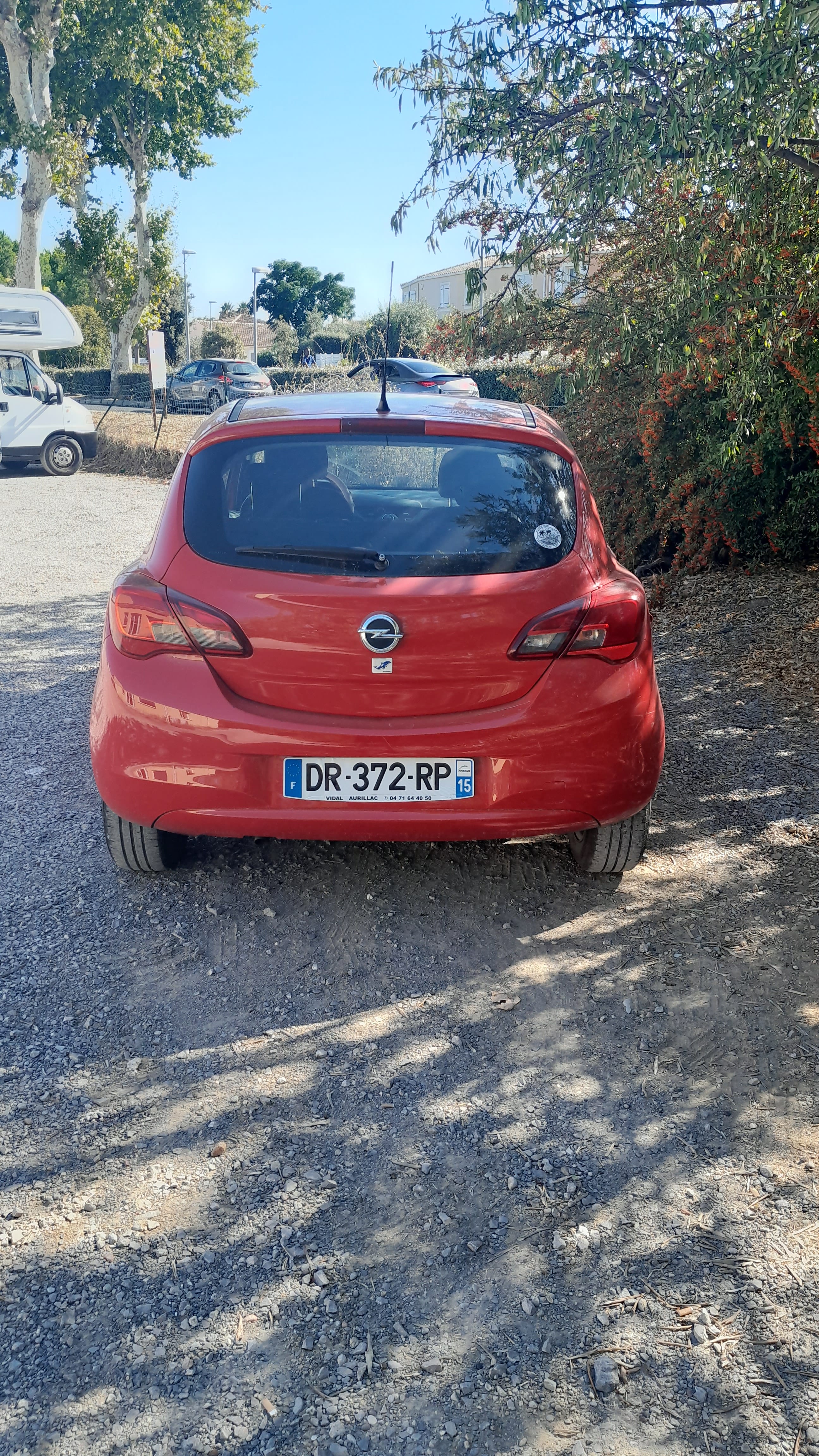 Opel Corsa avec Entrée audio / iPod