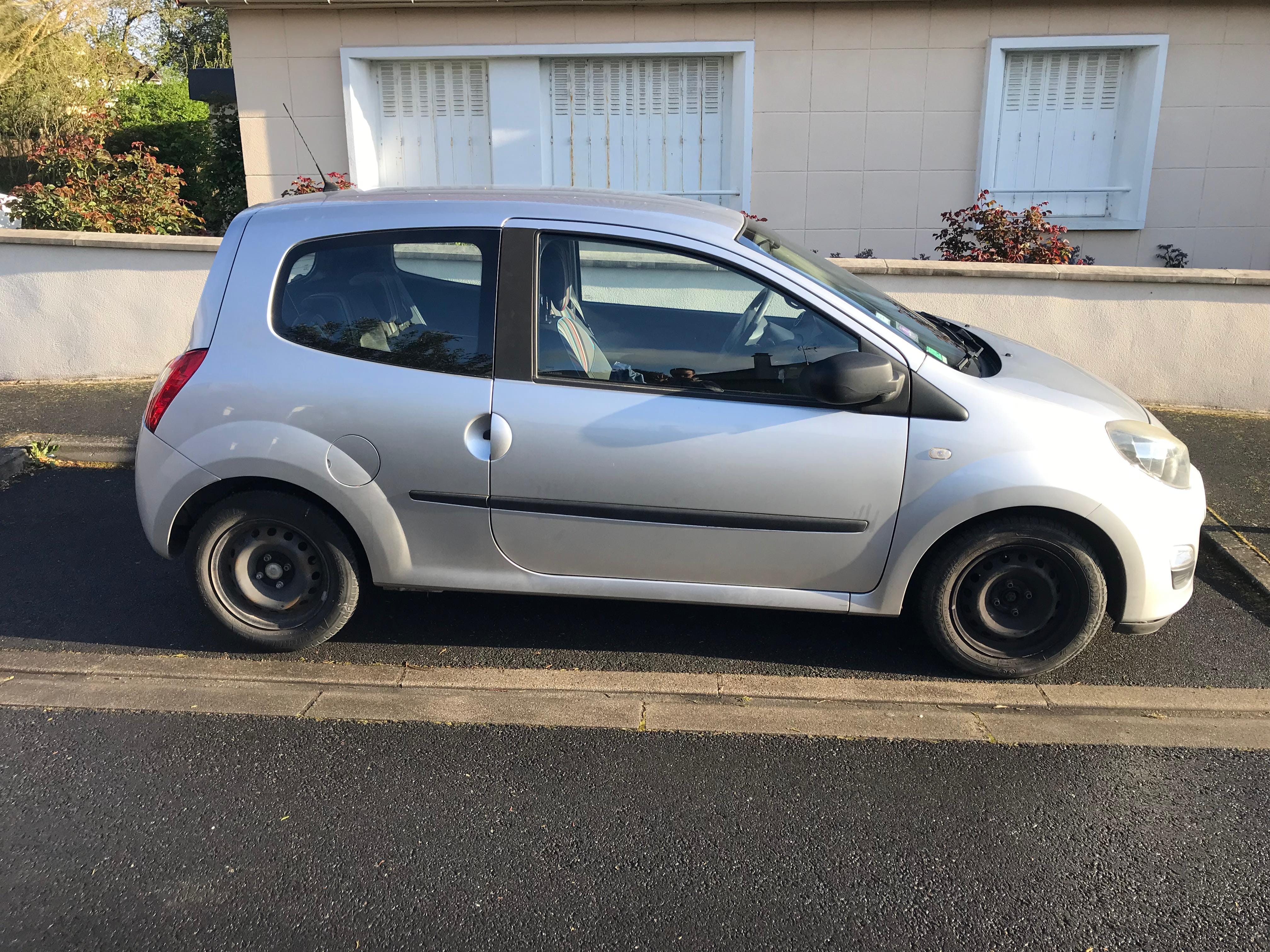 Renault Twingo II 1.2 16V 75ch avec Climatisation