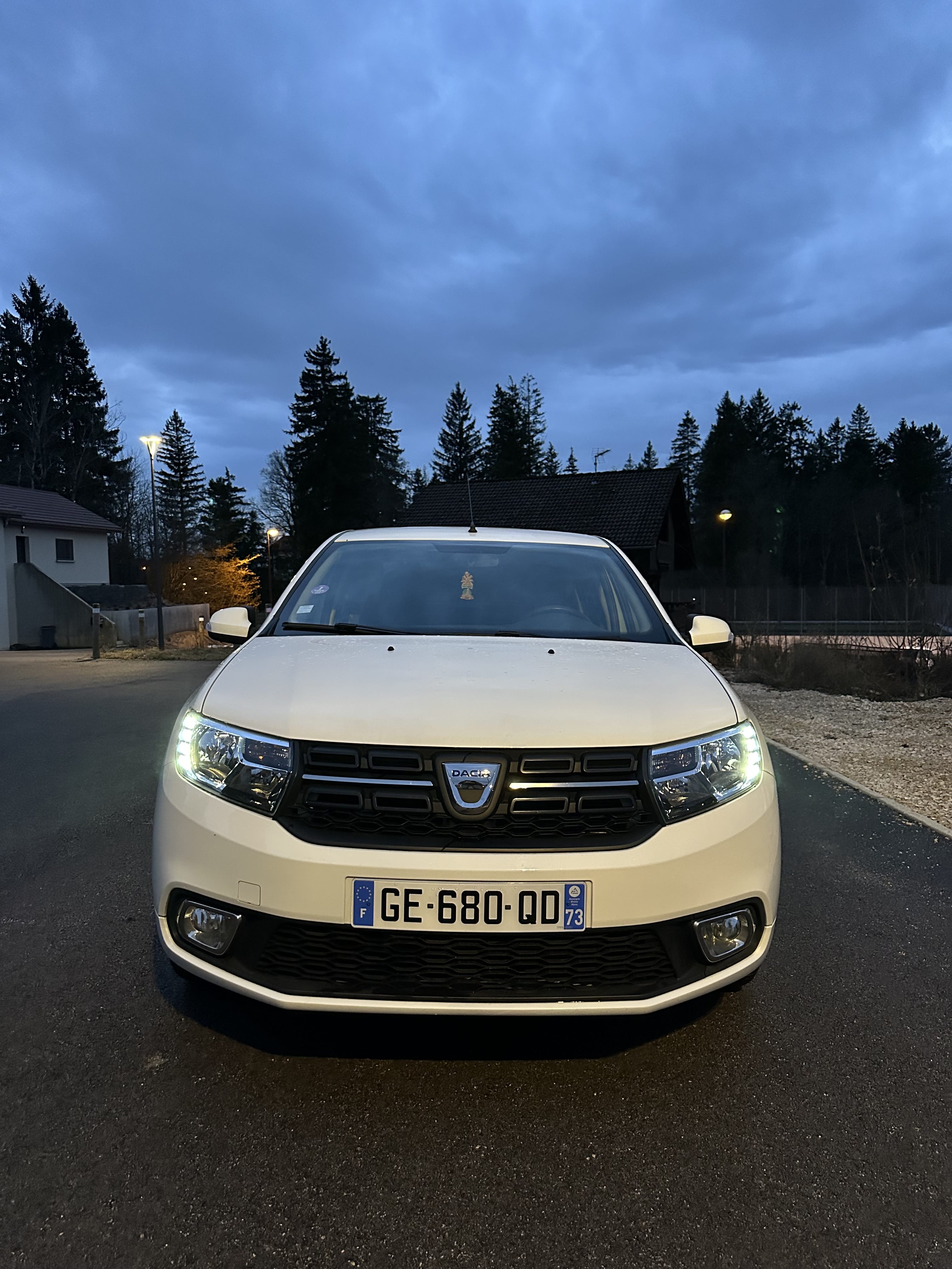 Dacia Logan, 2018, Essence 95