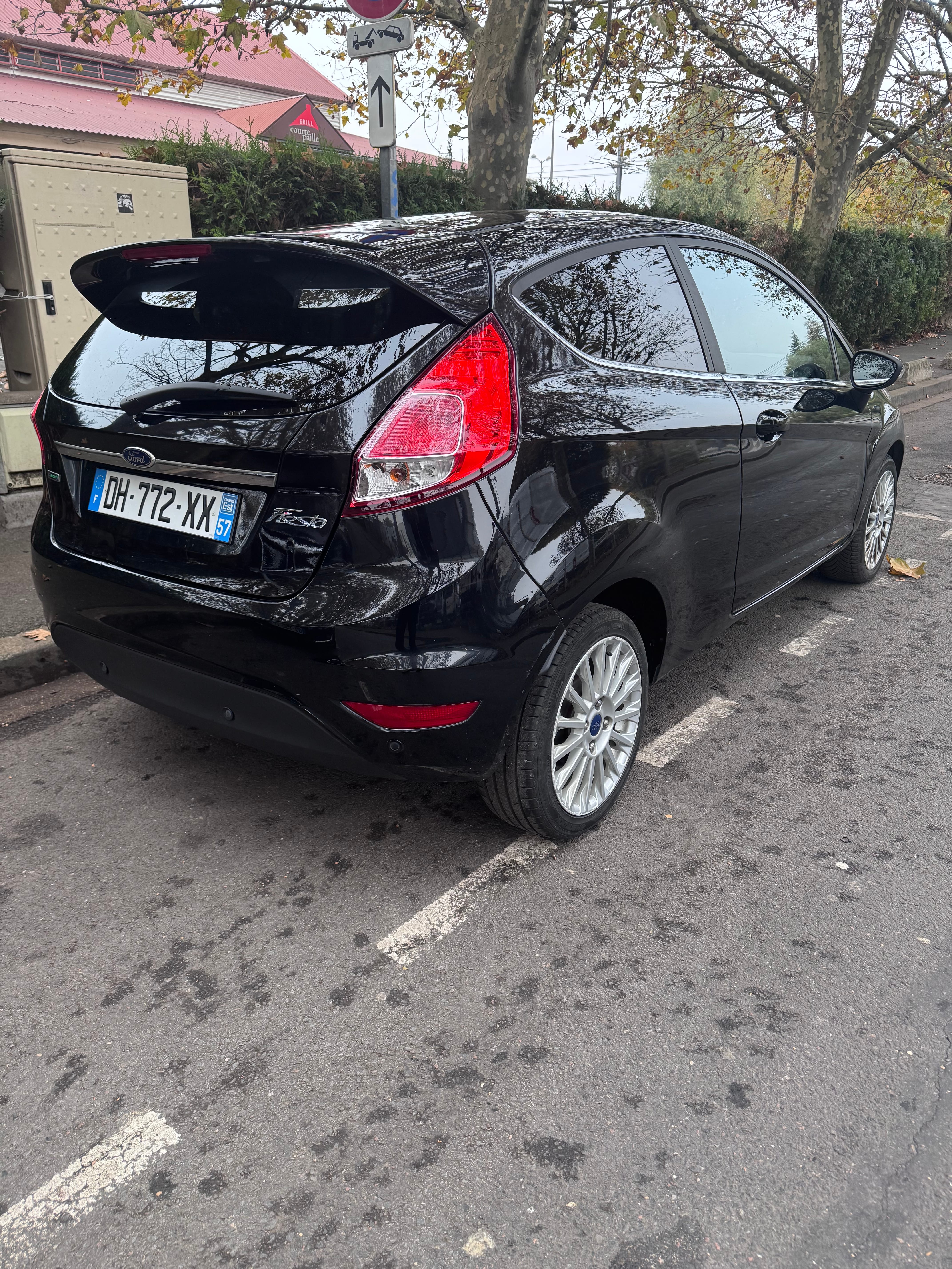 Ford Fiesta avec Régulateur de vitesse