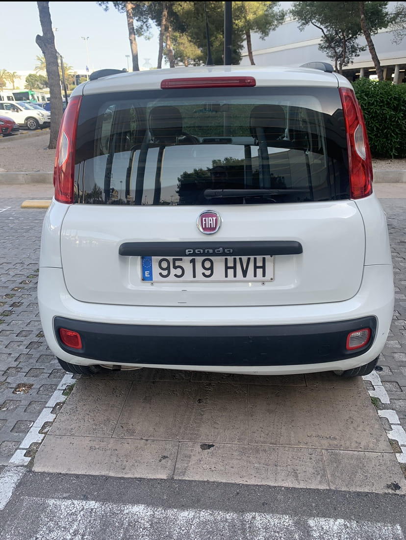 Fiat Panda Gasolina 95 sin plomo con Silla infantil