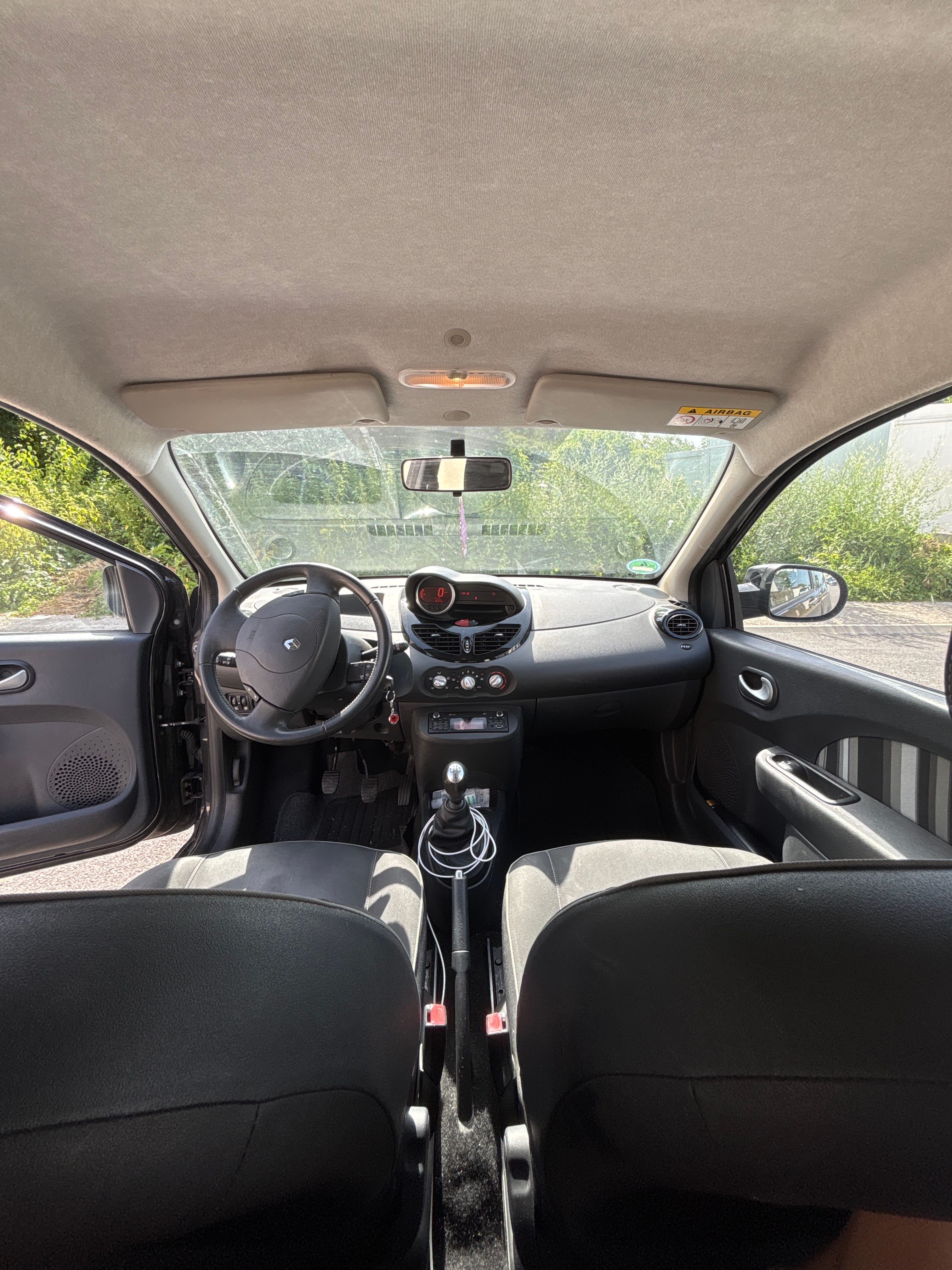 Renault Twingo II avec Audio Bluetooth