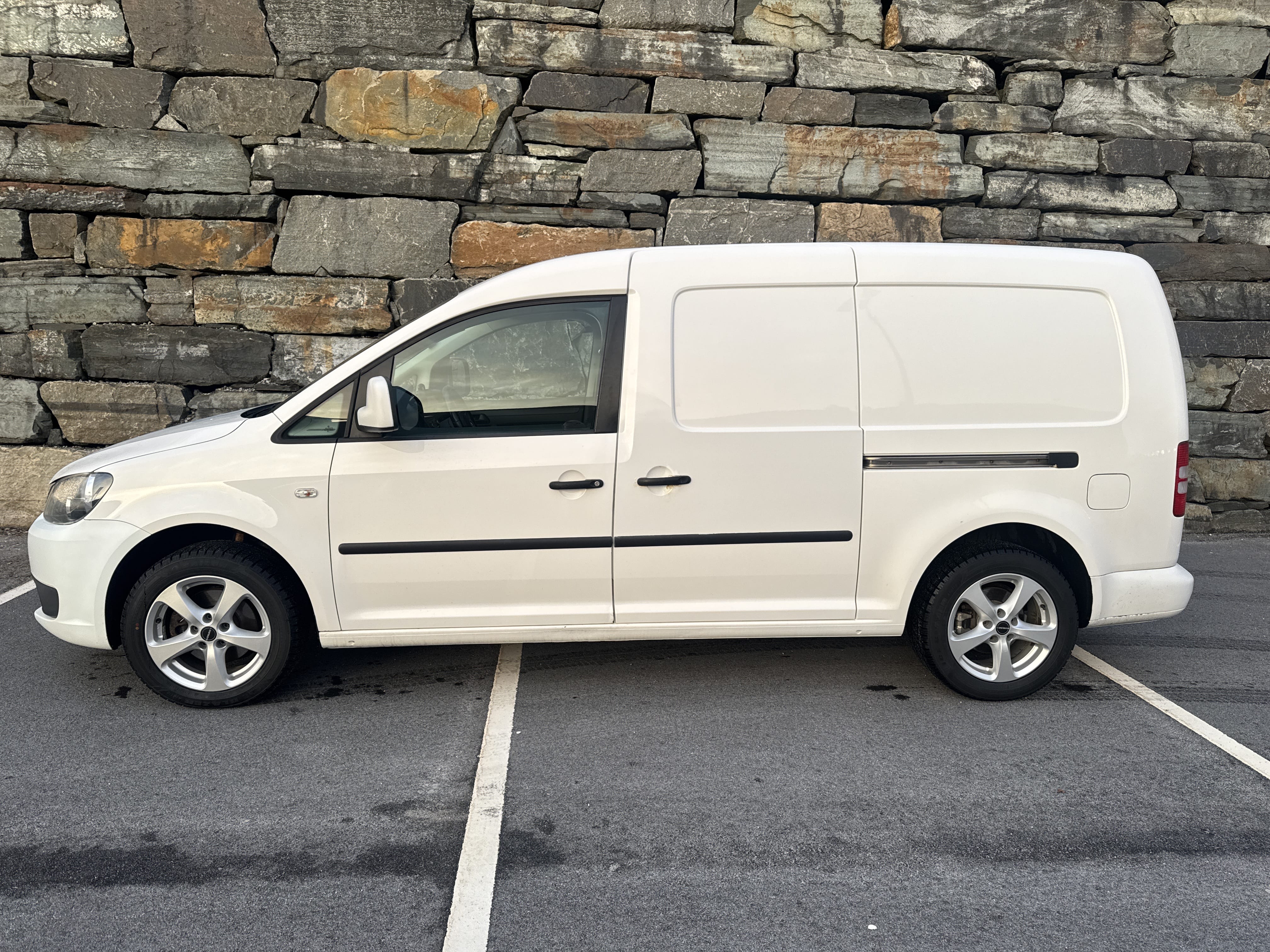 Volkswagen Caddy Maxi med Aircondition