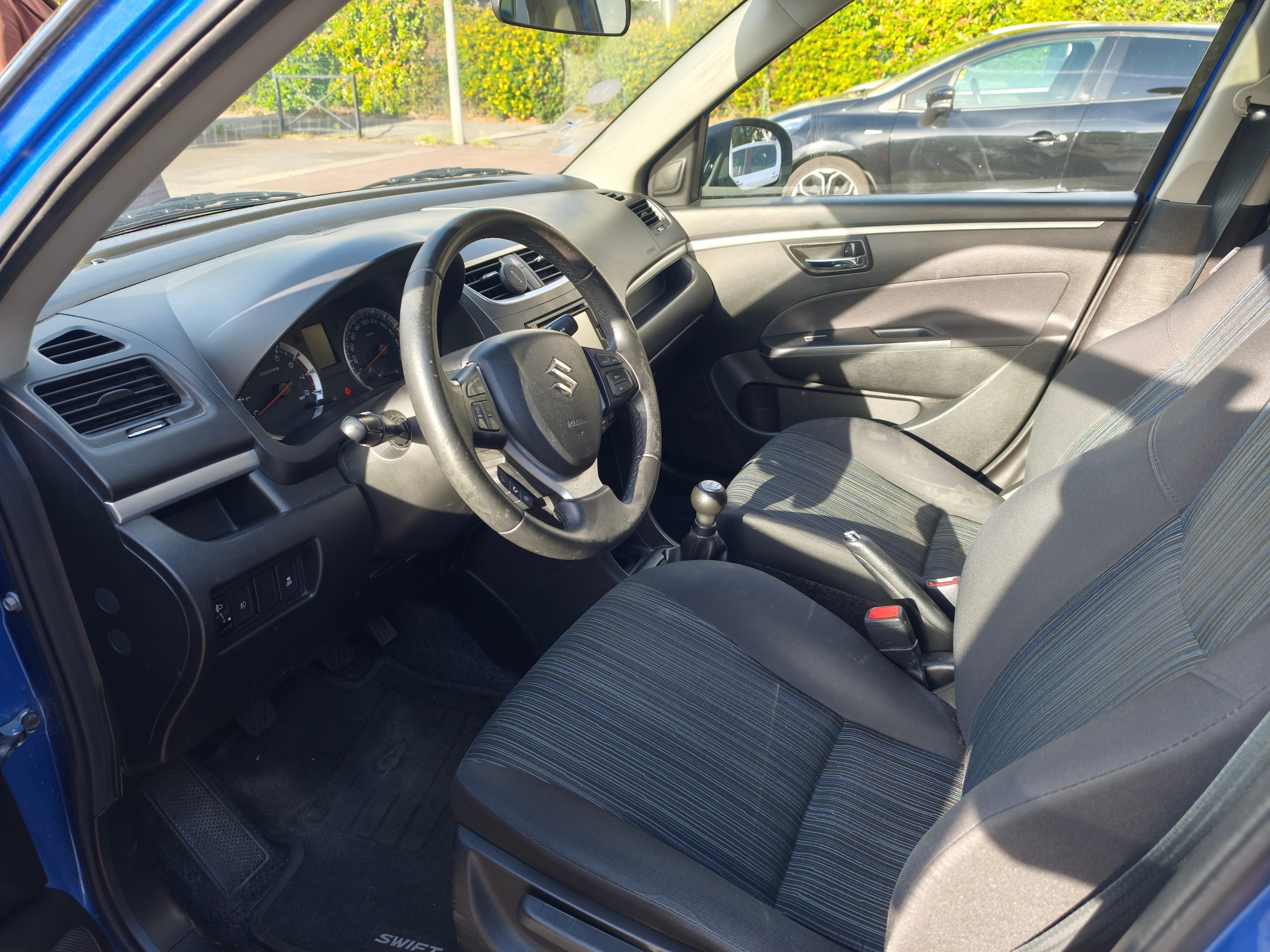 Suzuki Swift avec GPS