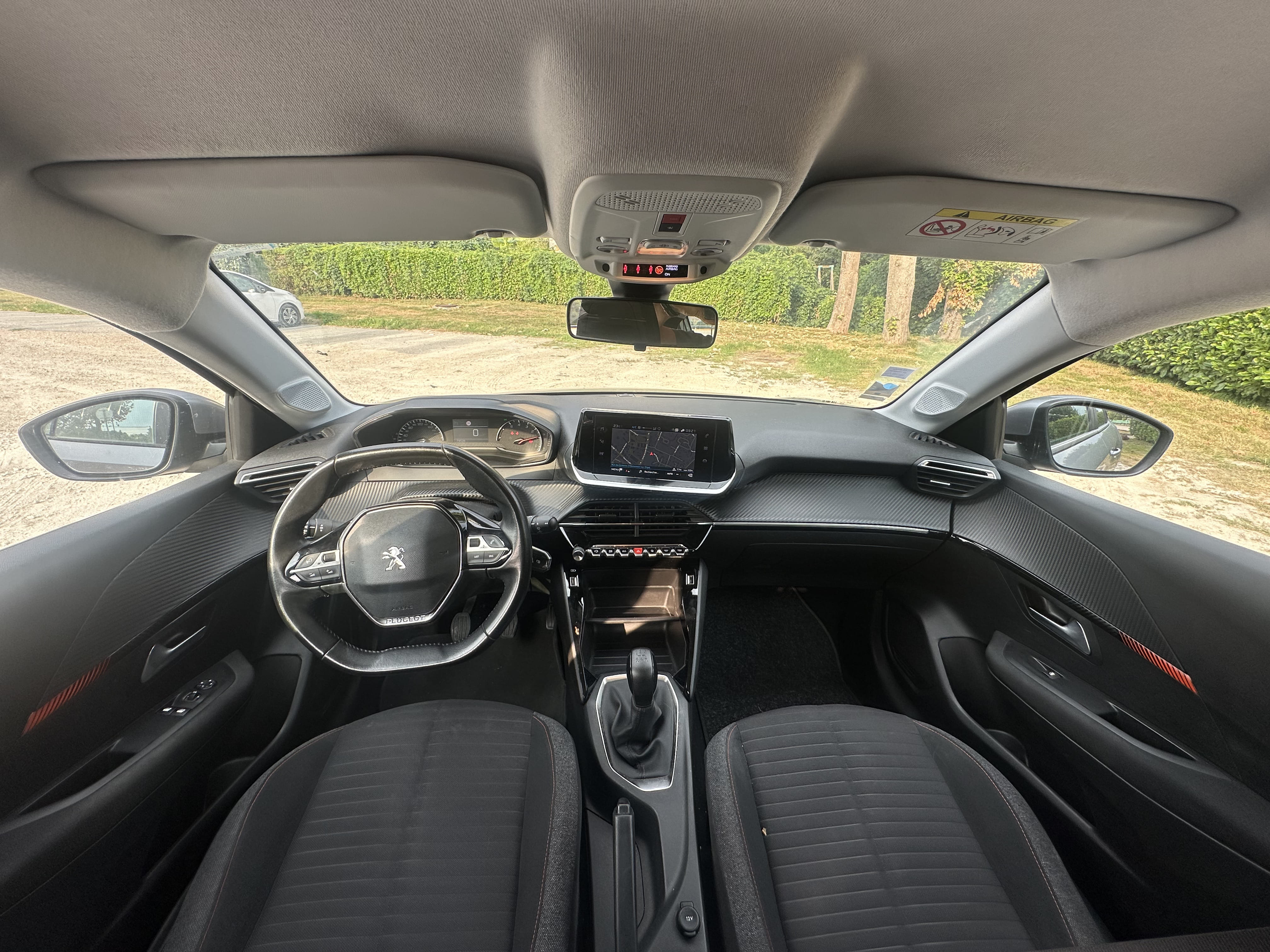 Peugeot 208 FP865 avec Audio Bluetooth