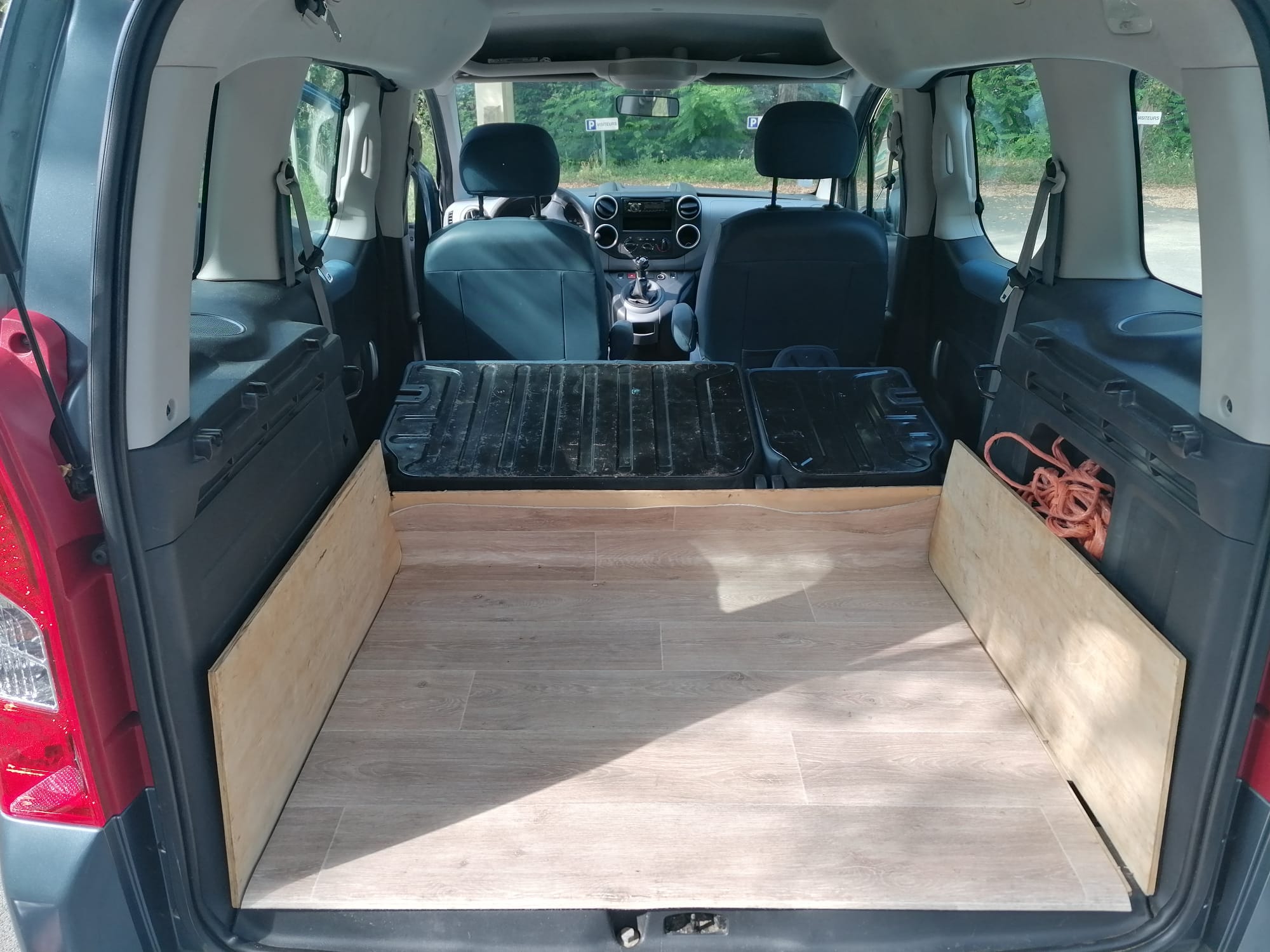 Citroen Berlingo Multispace avec Entrée audio / iPod