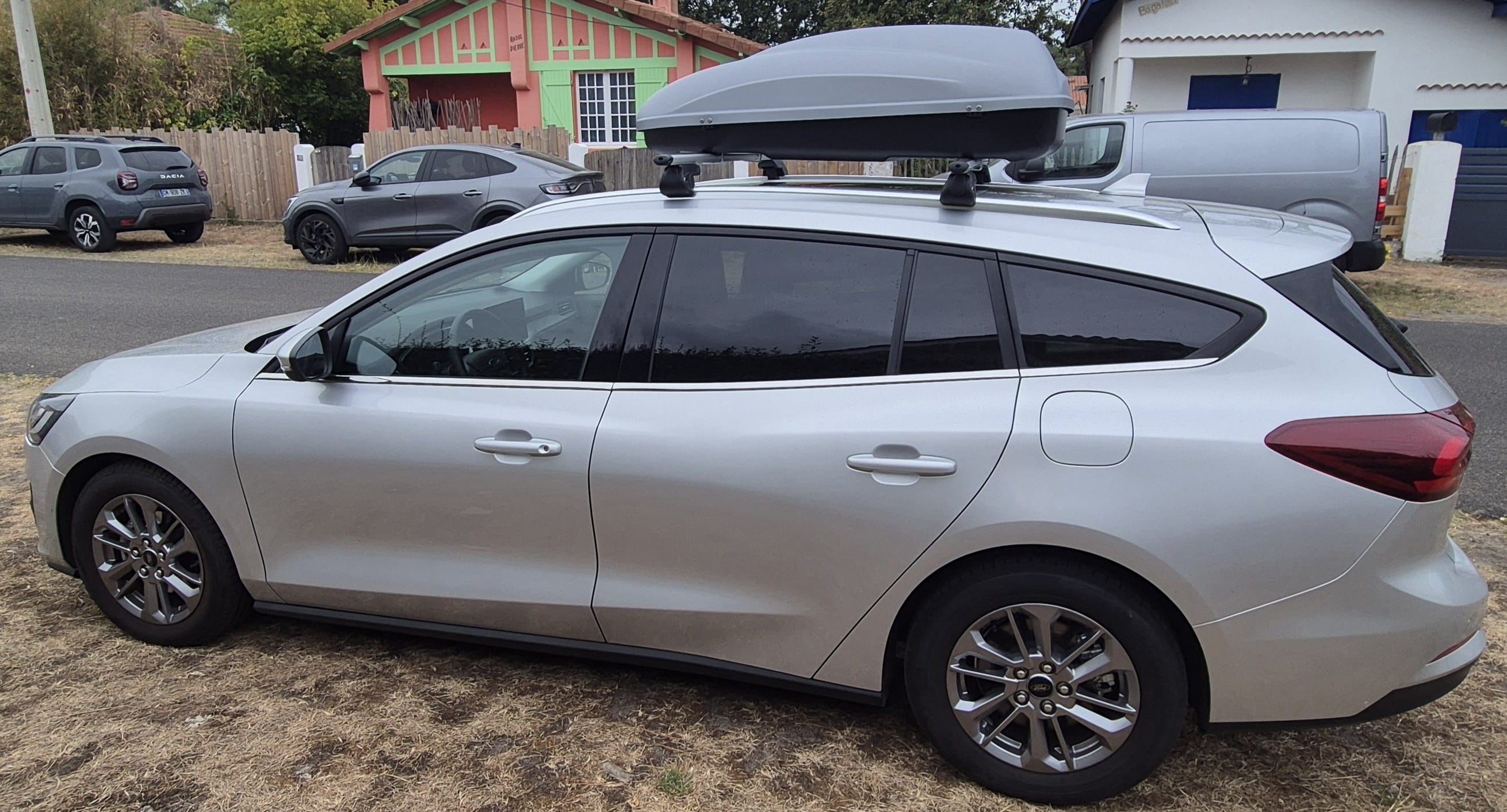 Ford Focus SW Business avec Climatisation