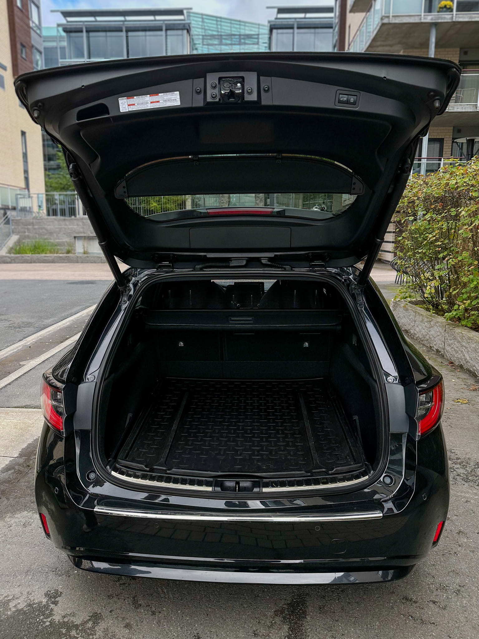 Toyota Corolla Hybrid 1.8 Touring Sports Executive med Apple CarPlay