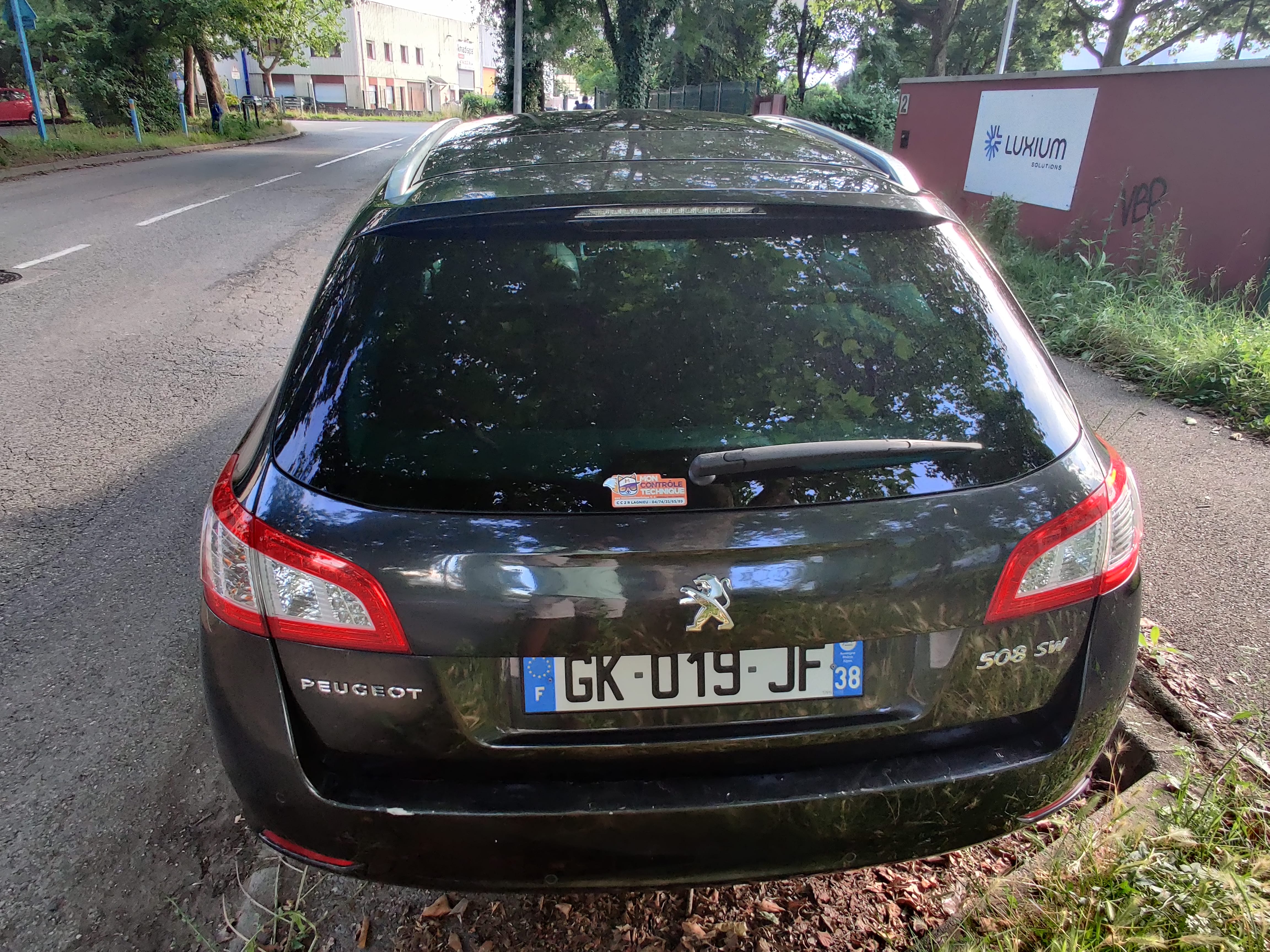 Peugeot 508 avec Pneus neige