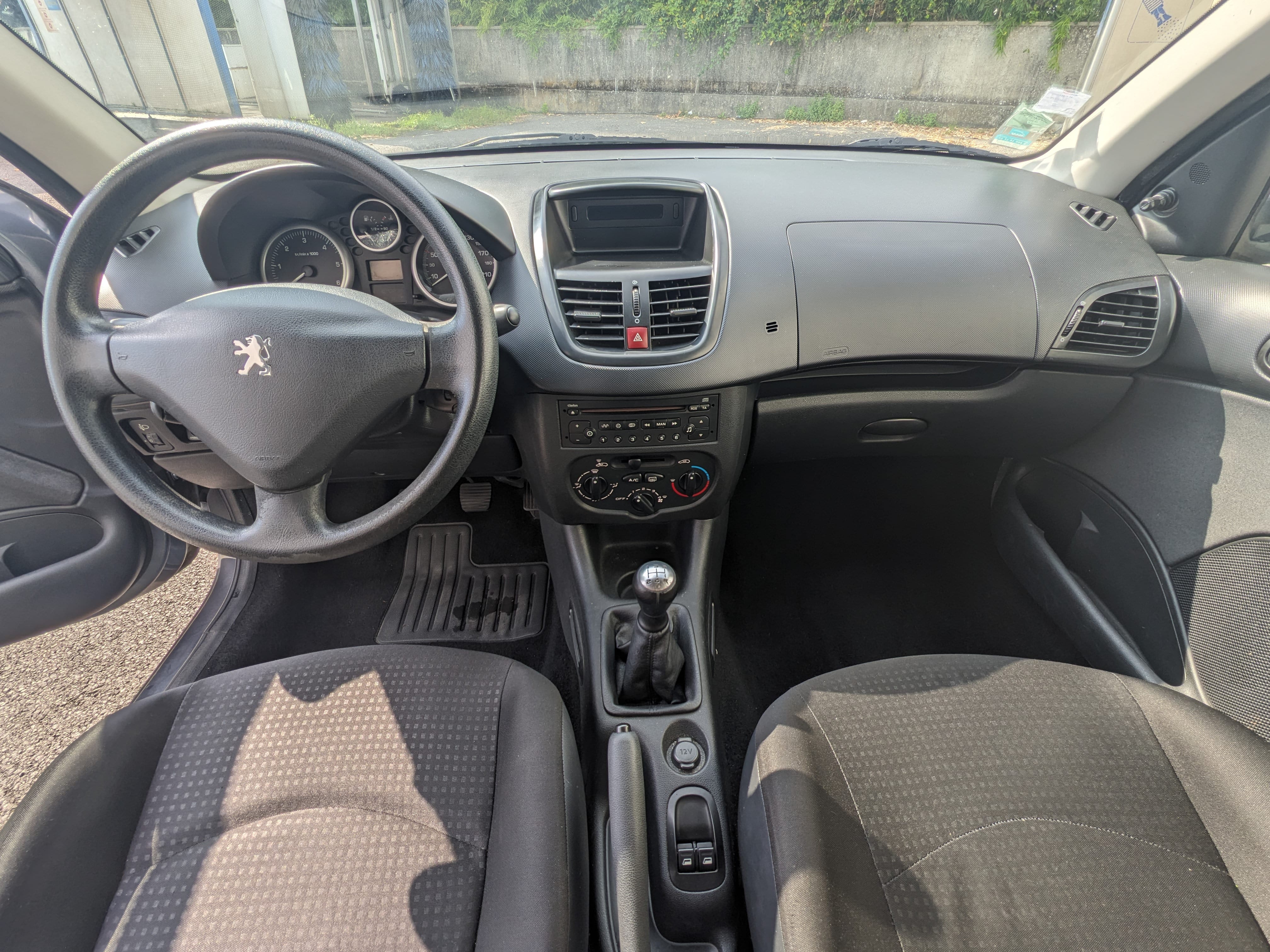 Peugeot 206+
