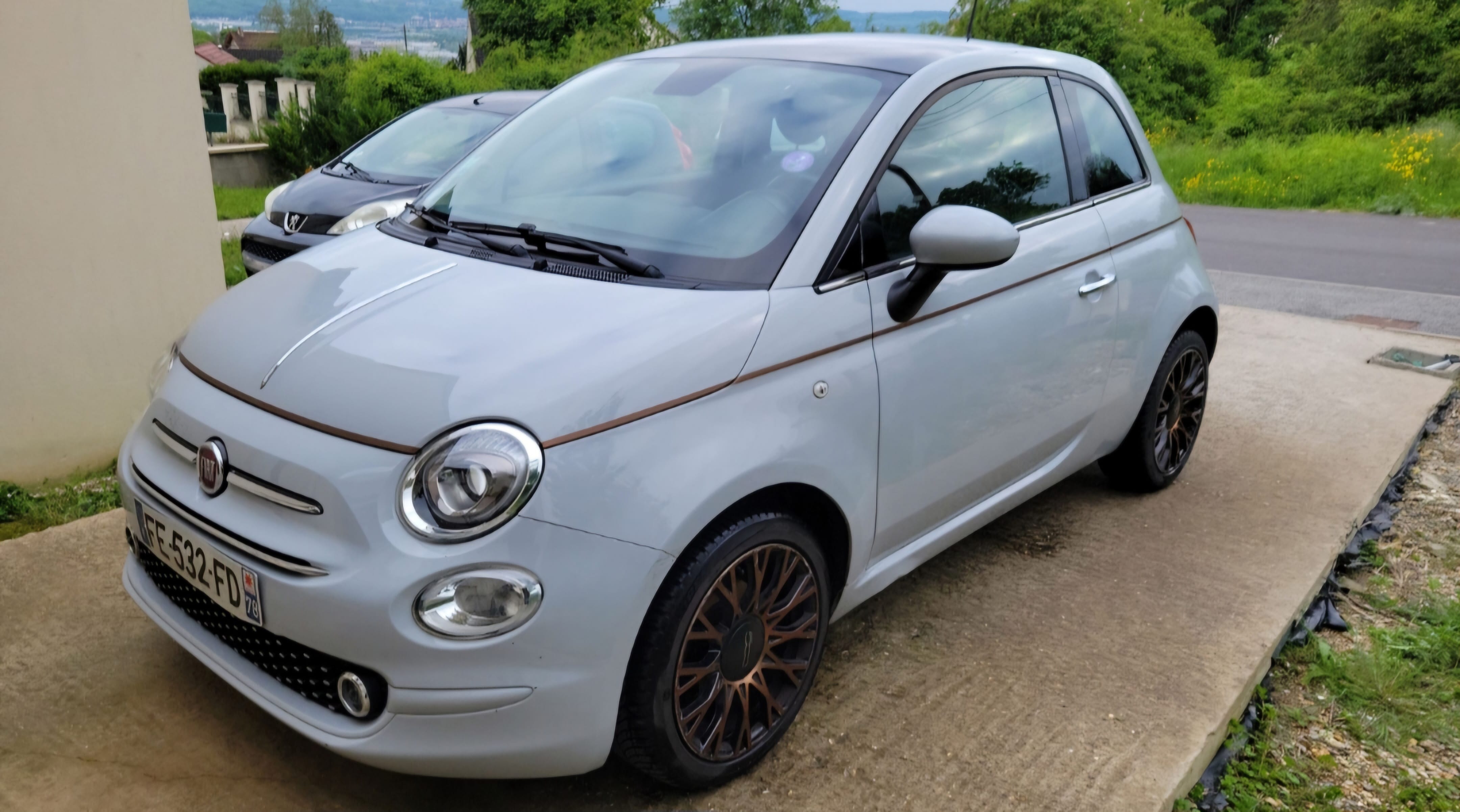 Fiat 500 automatique 2019 - Boîtier Connect - Gare de Juziers, 2019, Essence 98, automatique
