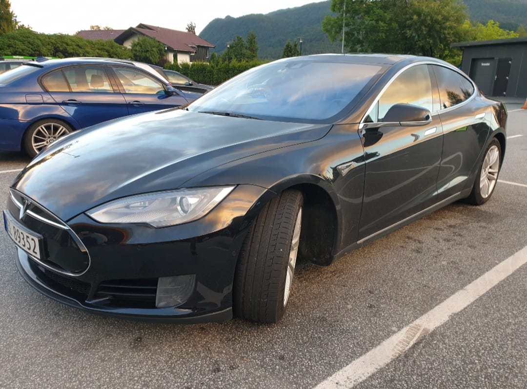 Tesla Model S, 2016, Elektrisk, automatisk