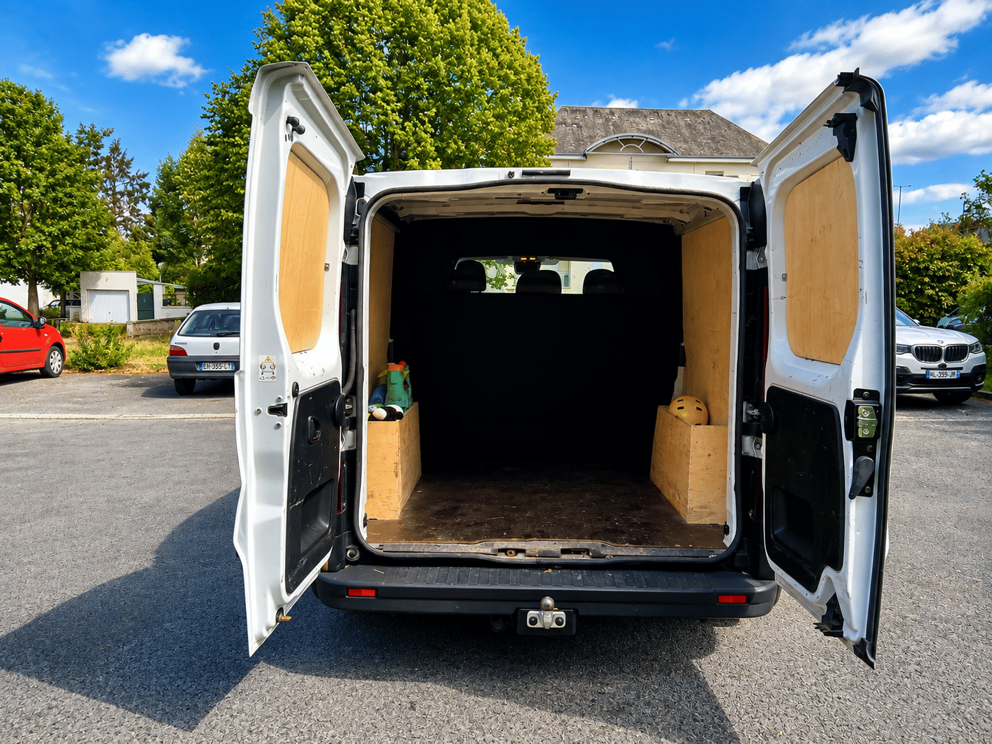 Renault Trafic 2l avec Apple CarPlay