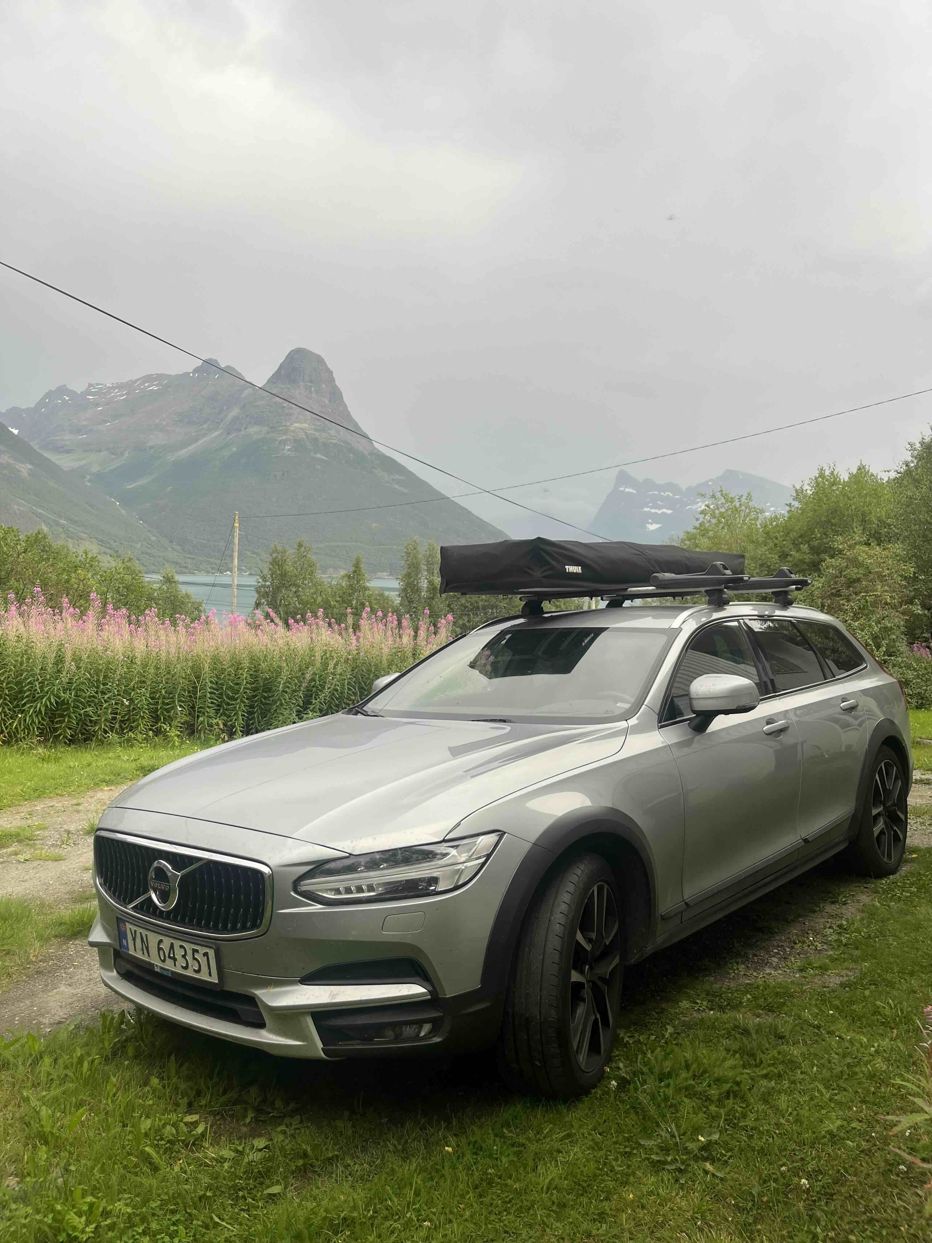 Volvo V90 Cross Country D4 190 HP, 2019, Diesel, Automatik