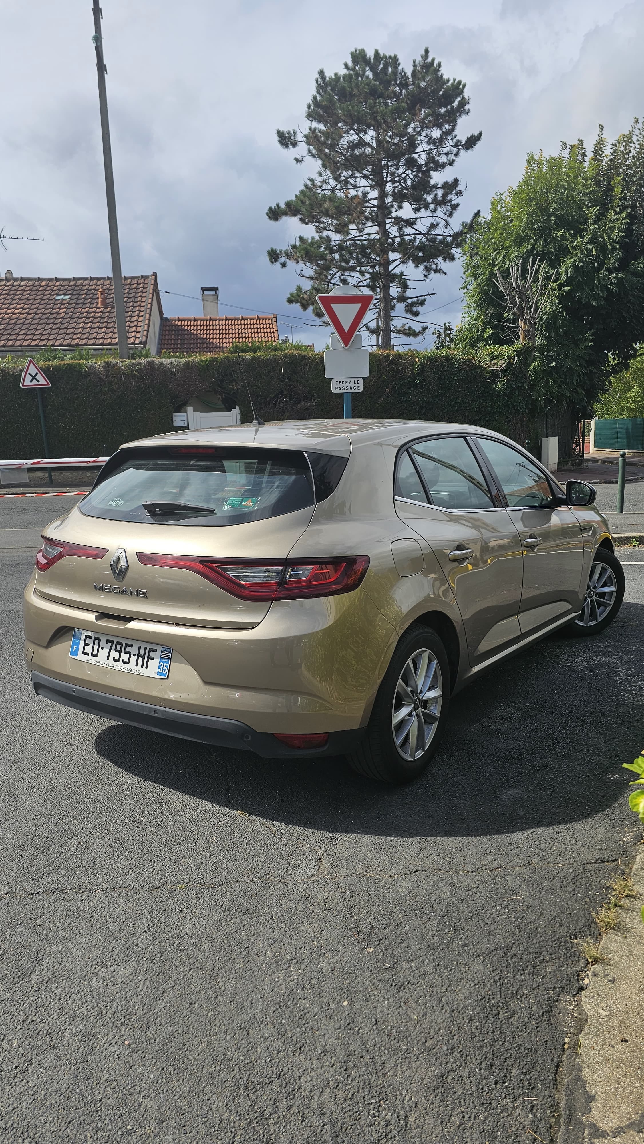 Renault Mégane Essence 130cv avec Régulateur de vitesse