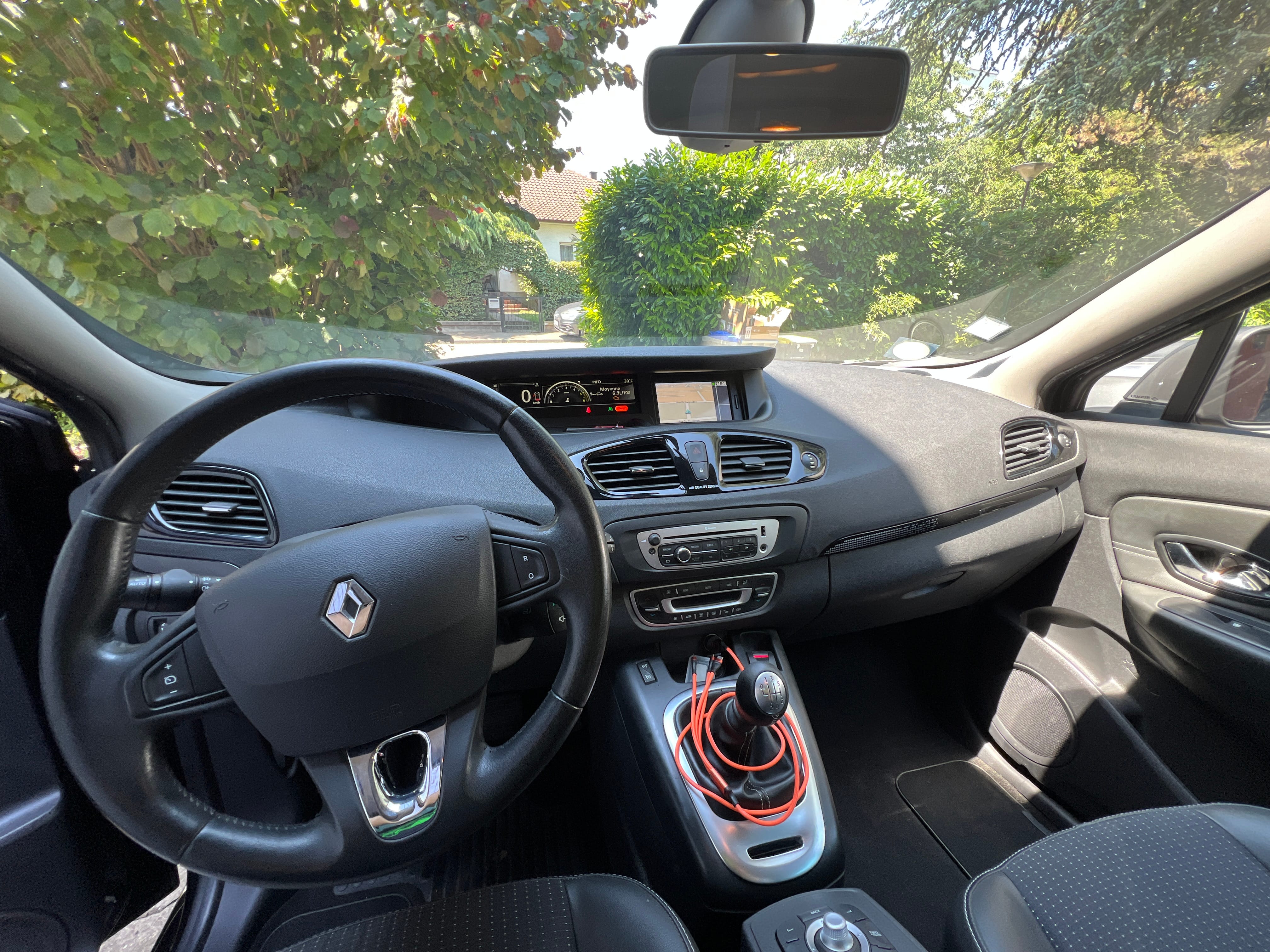 Renault Grand Scenic DCI 110 - ZEN avec Climatisation