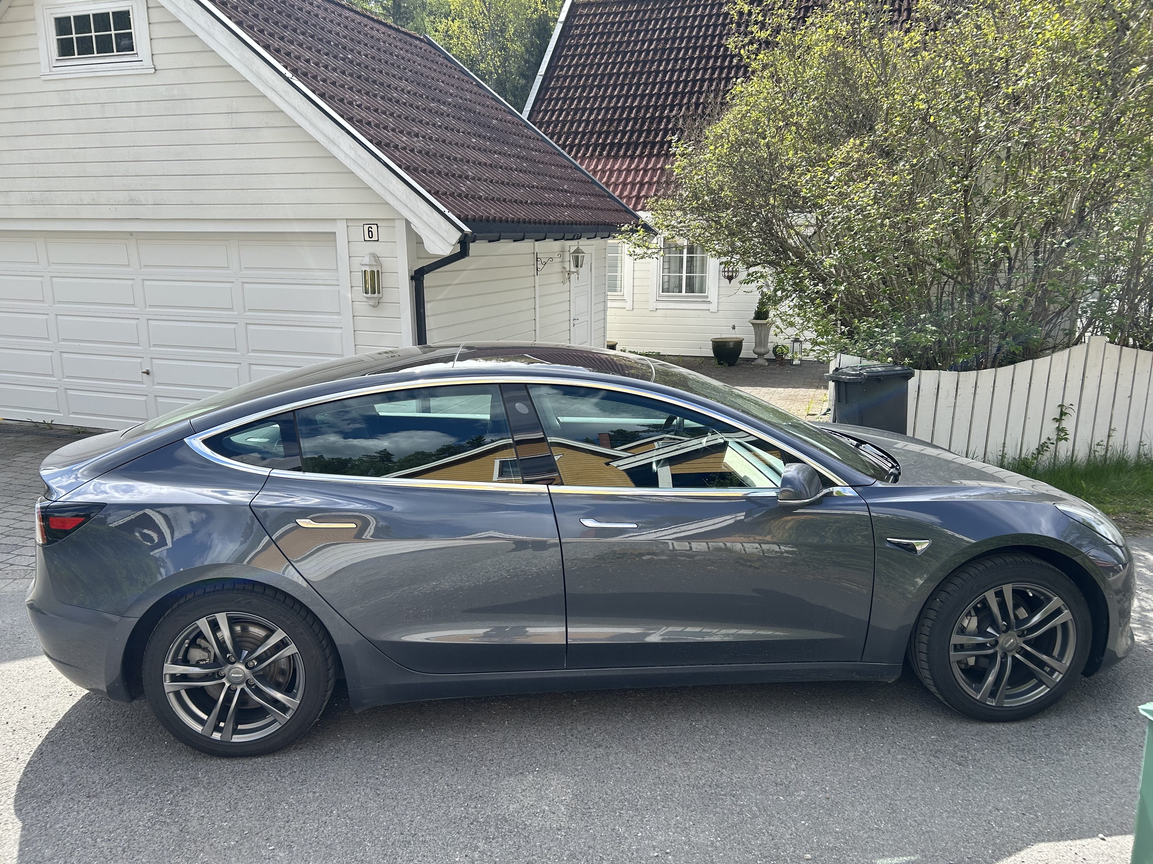 Tesla Model 3 Long Range, 2019, Elektrisk, automatisk