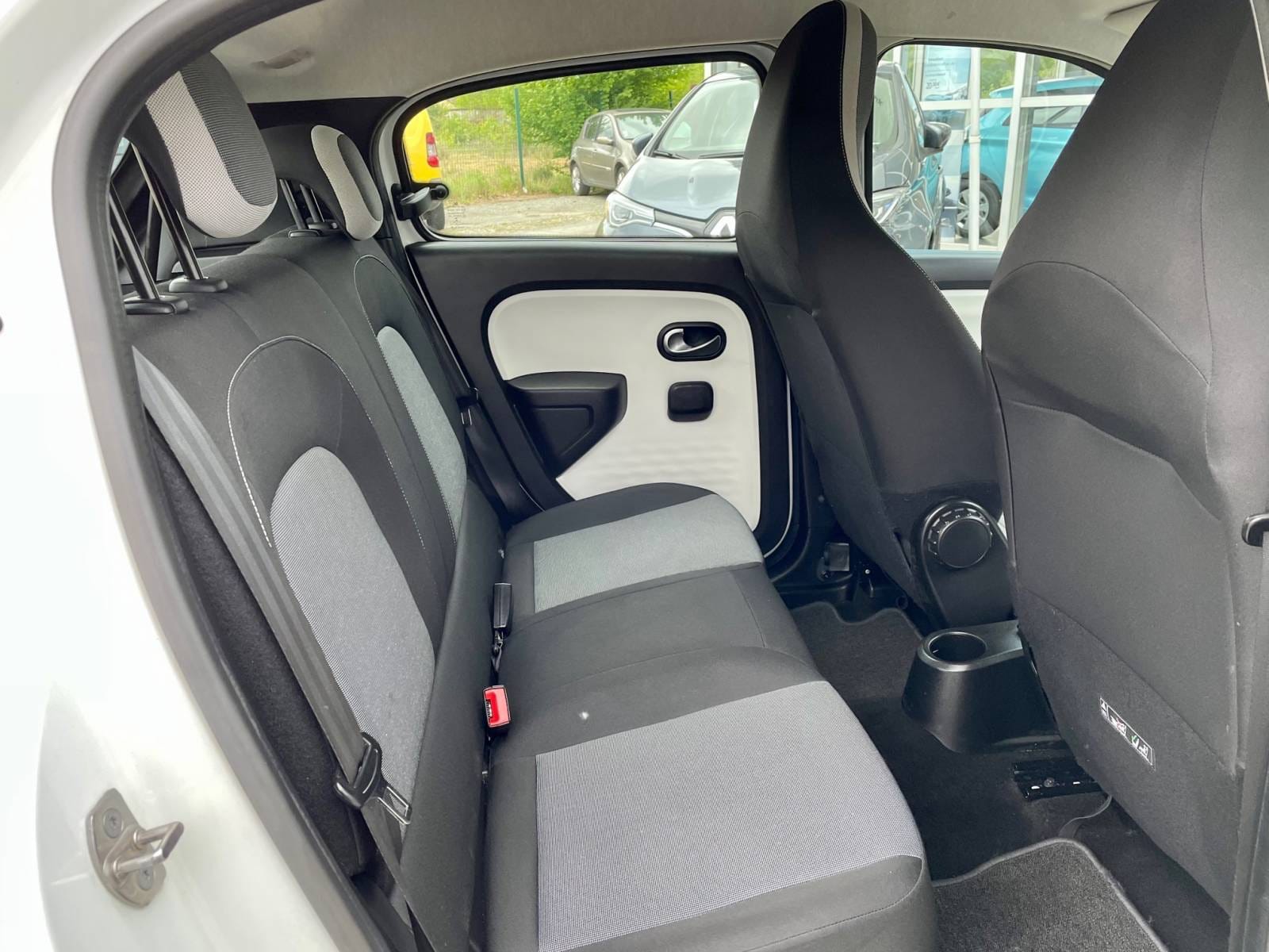 Renault Twingo III 1.0 70cv eco life (sans clim)