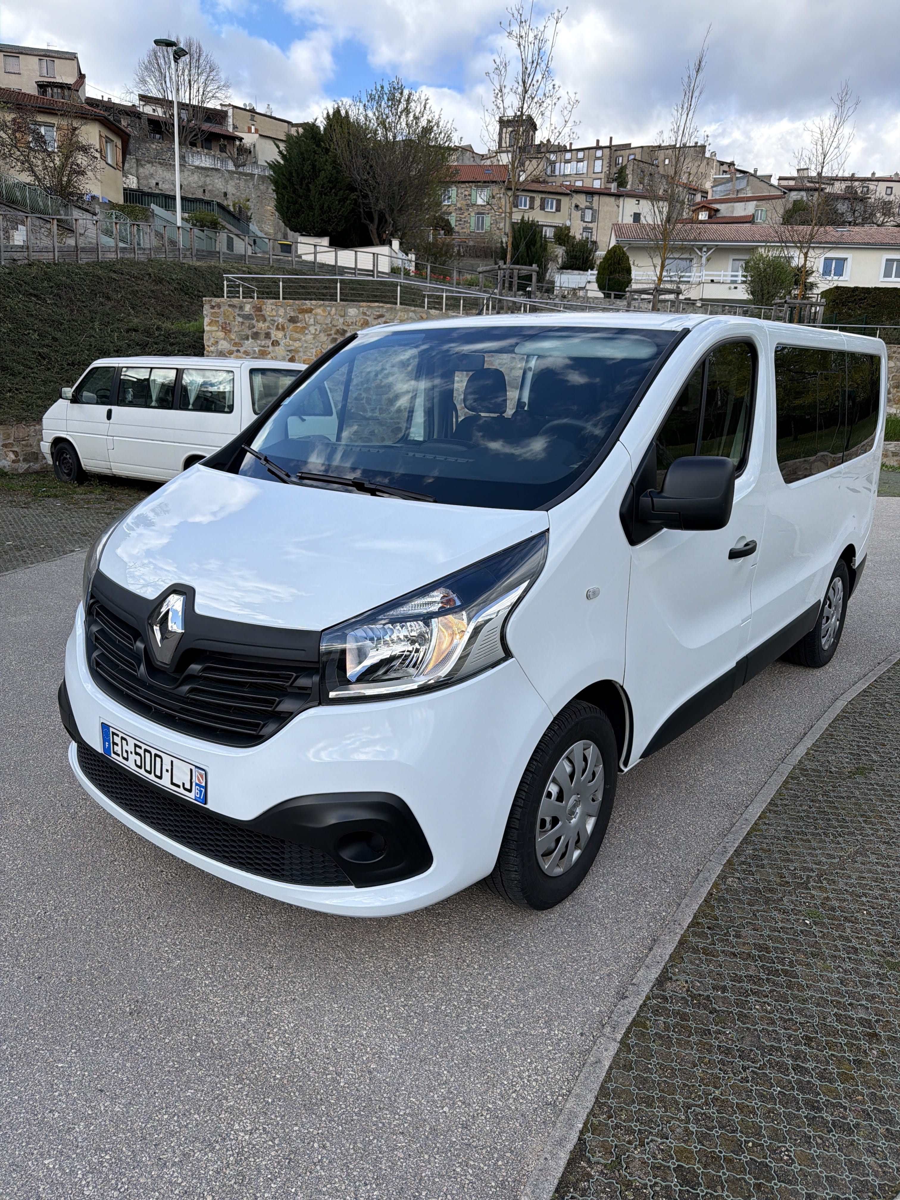 Renault Trafic Passenger avec Port USB