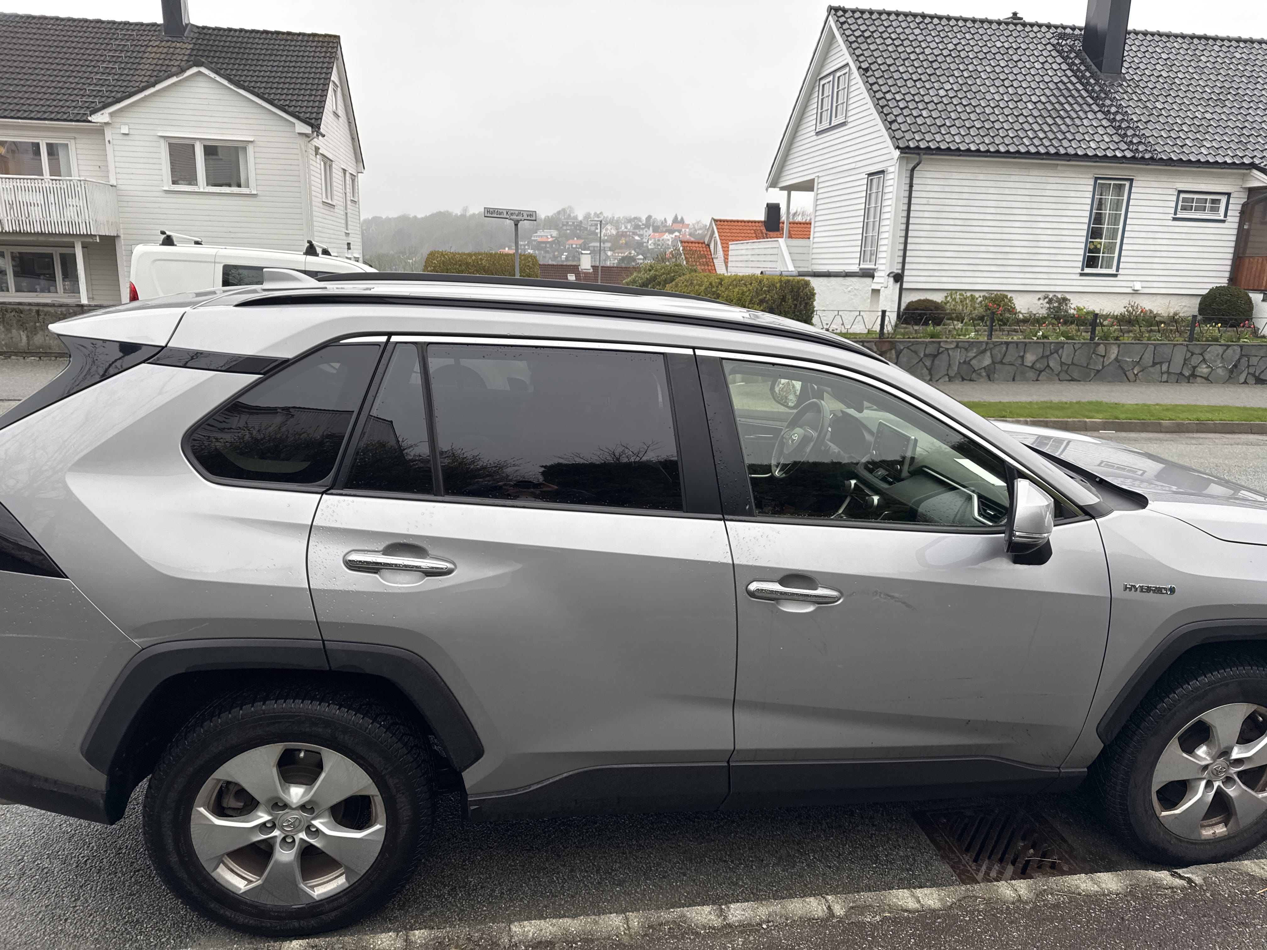 Toyota RAV 4 Hybrid med Aircondition