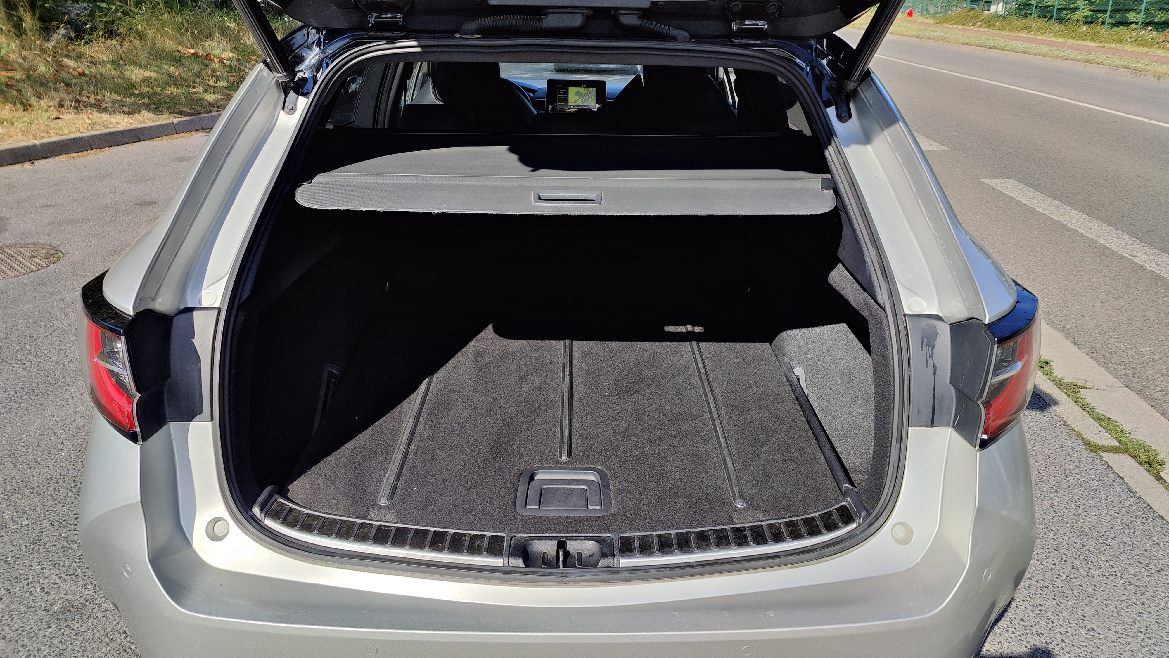 Toyota Corolla Break Hybride avec Audio Bluetooth