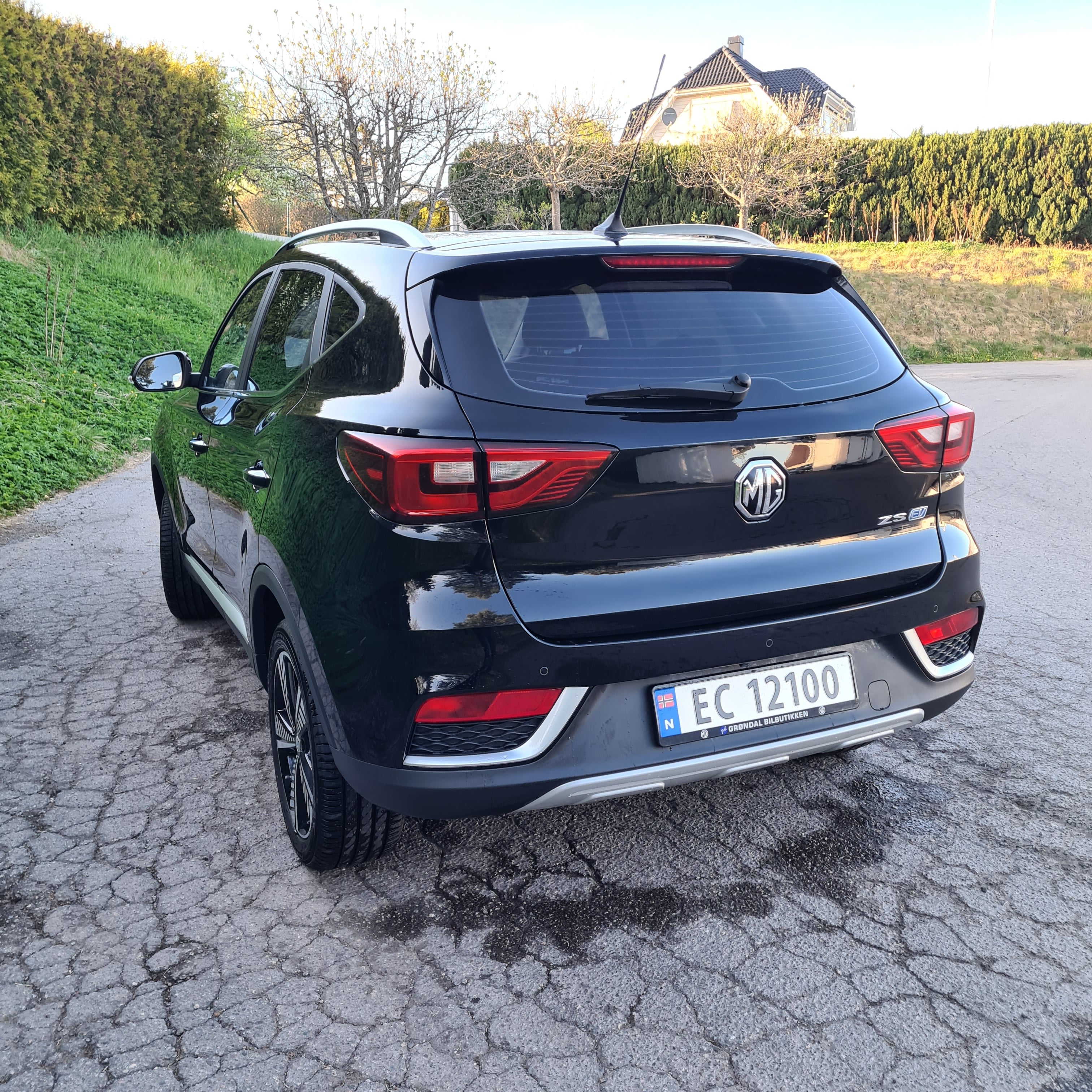 MG ZS EV Hel elektrisk med Apple CarPlay