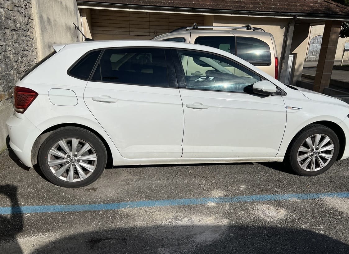 Volkswagen Polo avec GPS