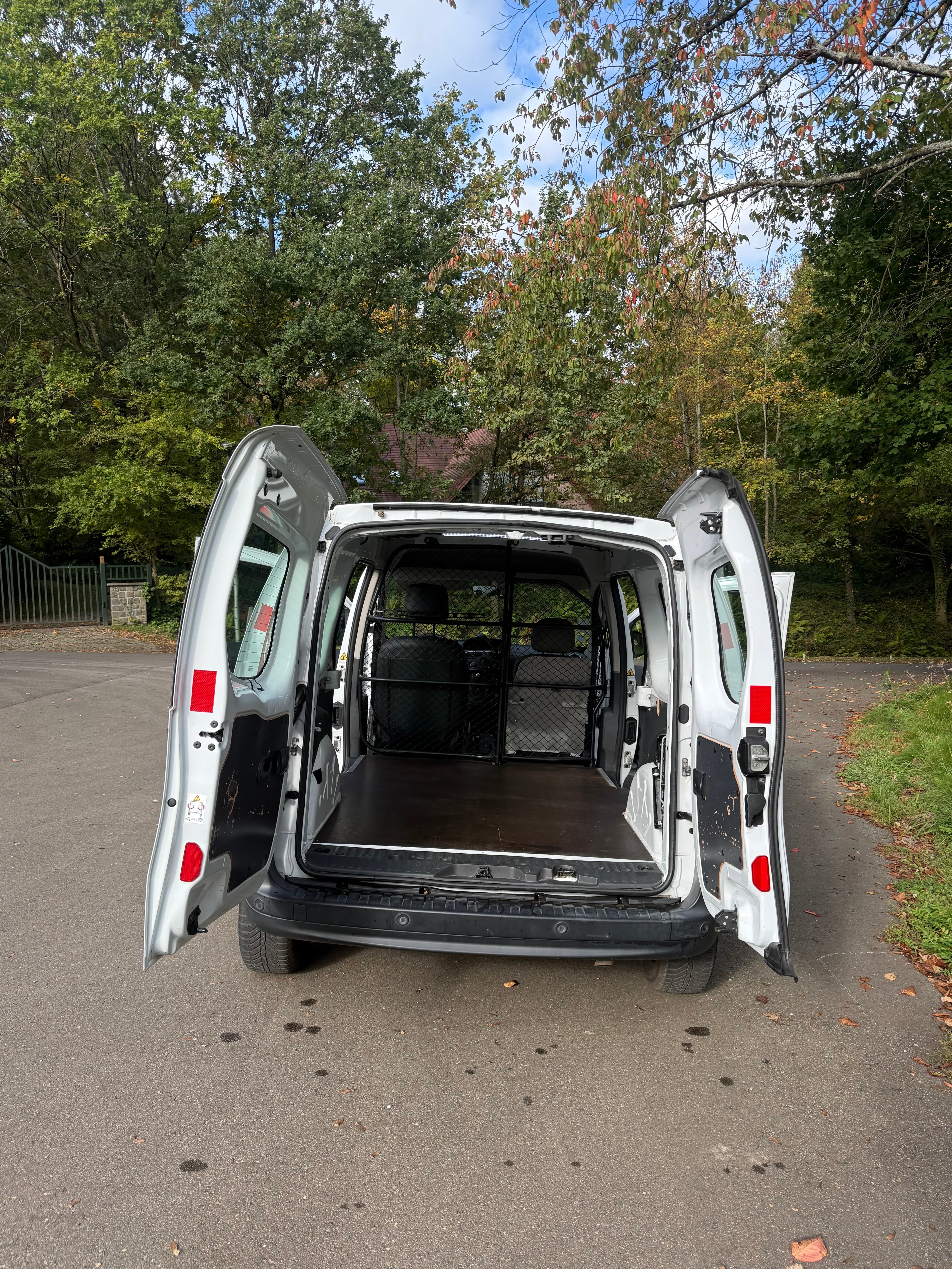 Renault Kangoo Fourgon avec Autoradio