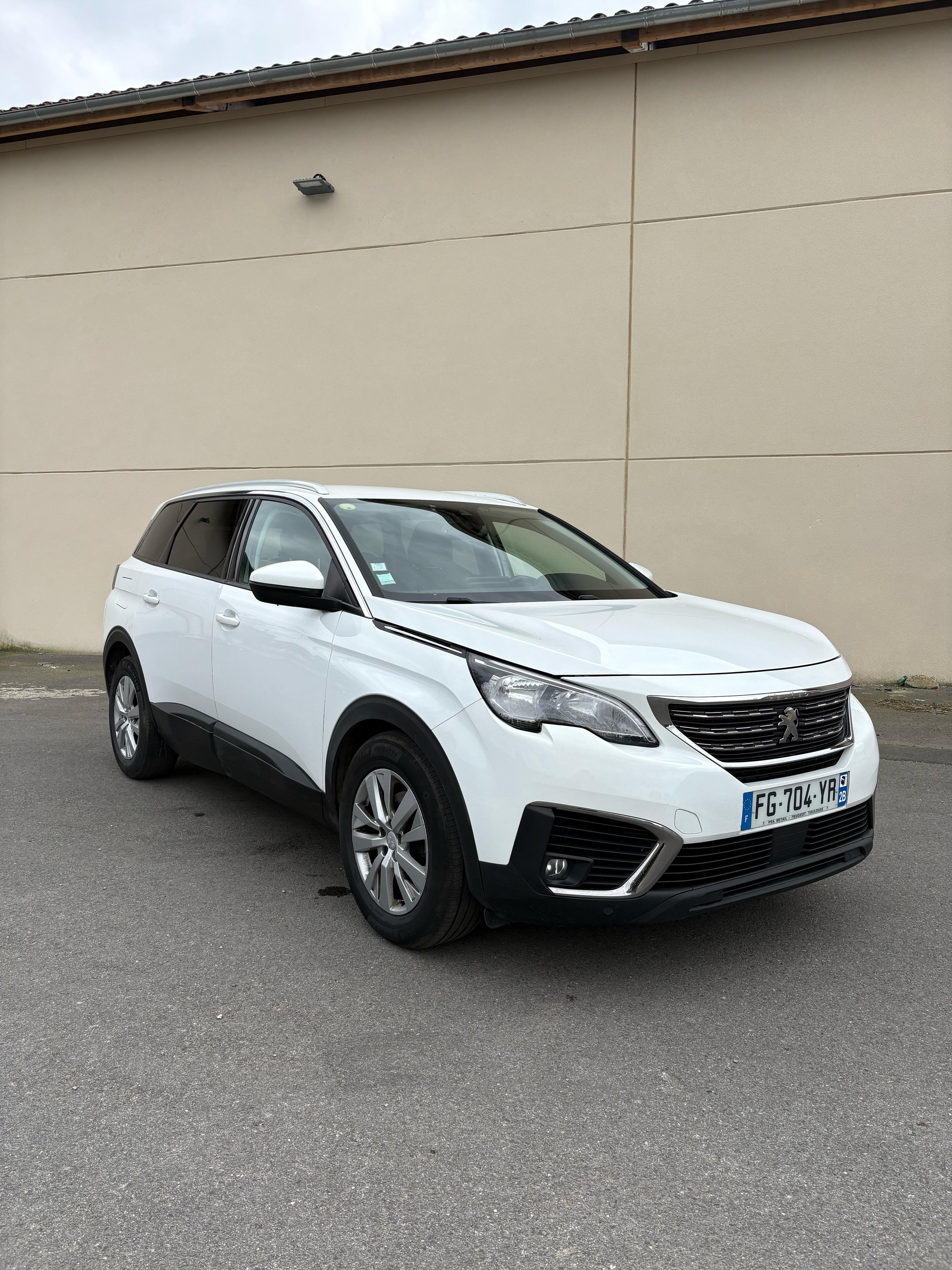 Peugeot 5008 avec Climatisation
