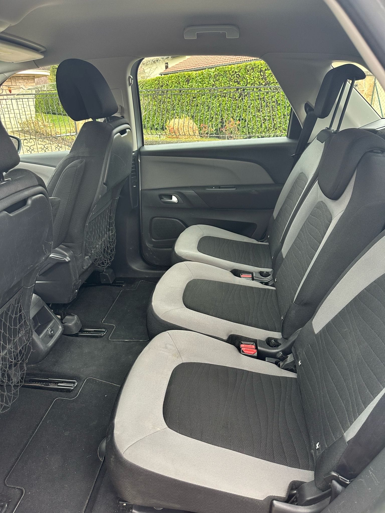 Citroen C4 Picasso avec Siège bébé