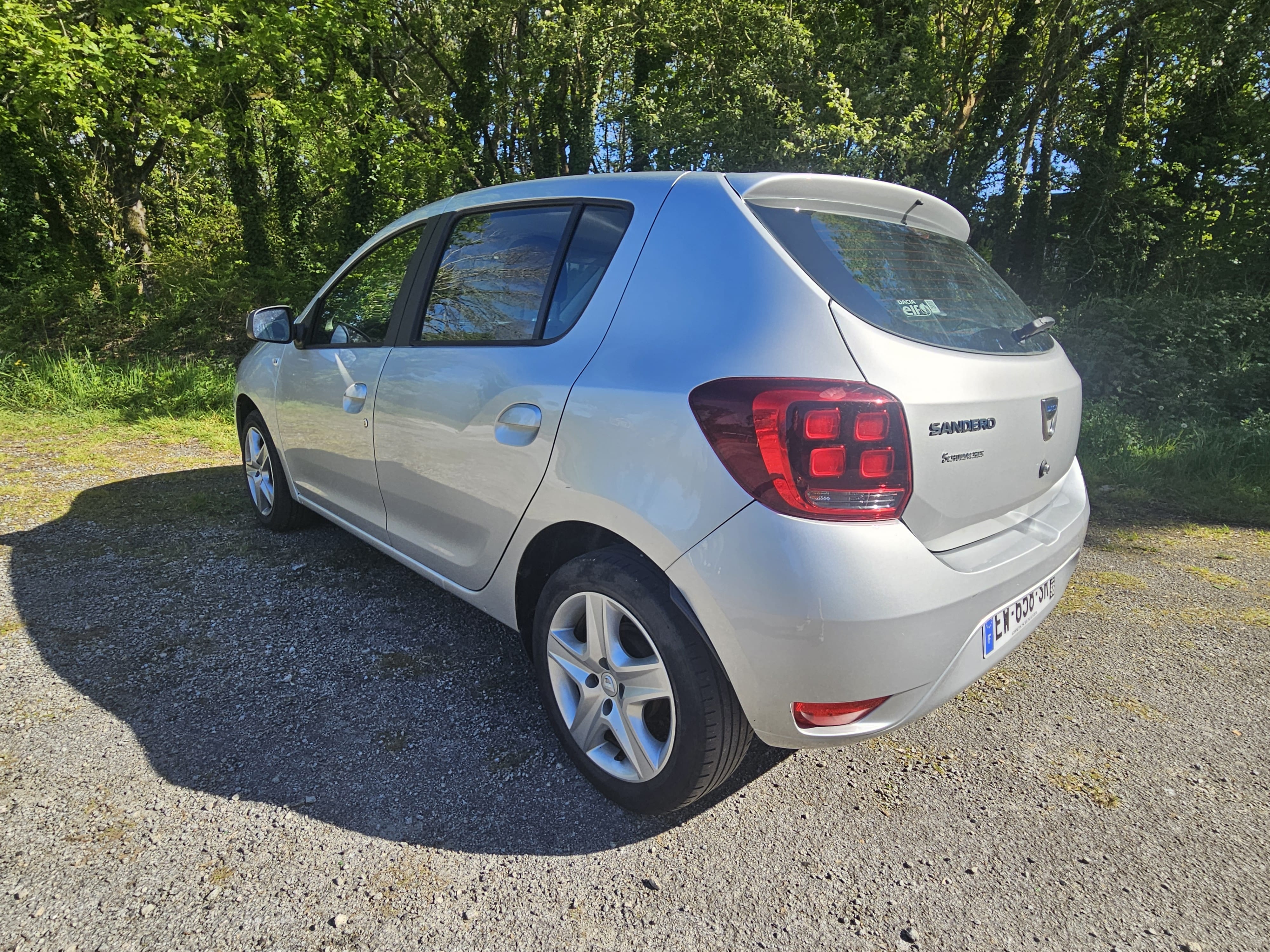 Dacia Sandero avec Climatisation