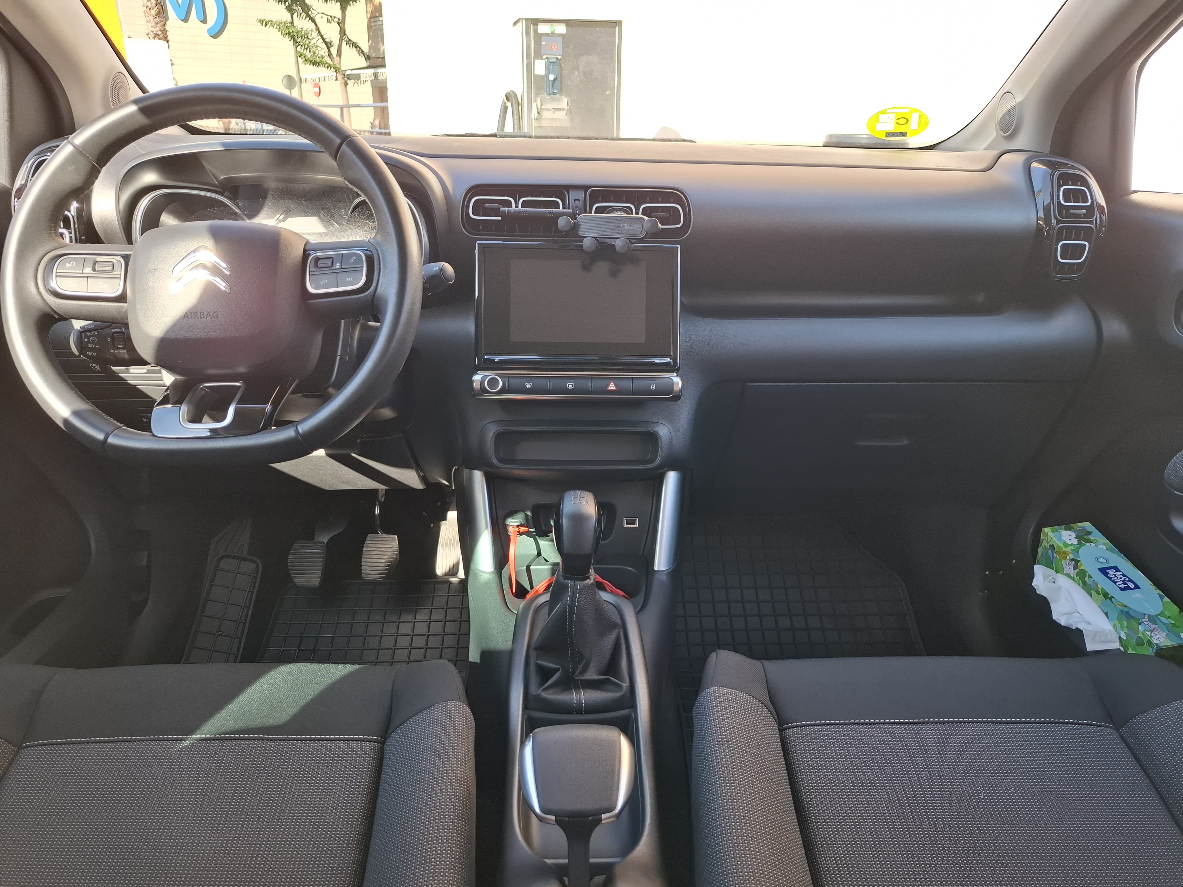 Citroen C3 Aircross met Autostoel baby