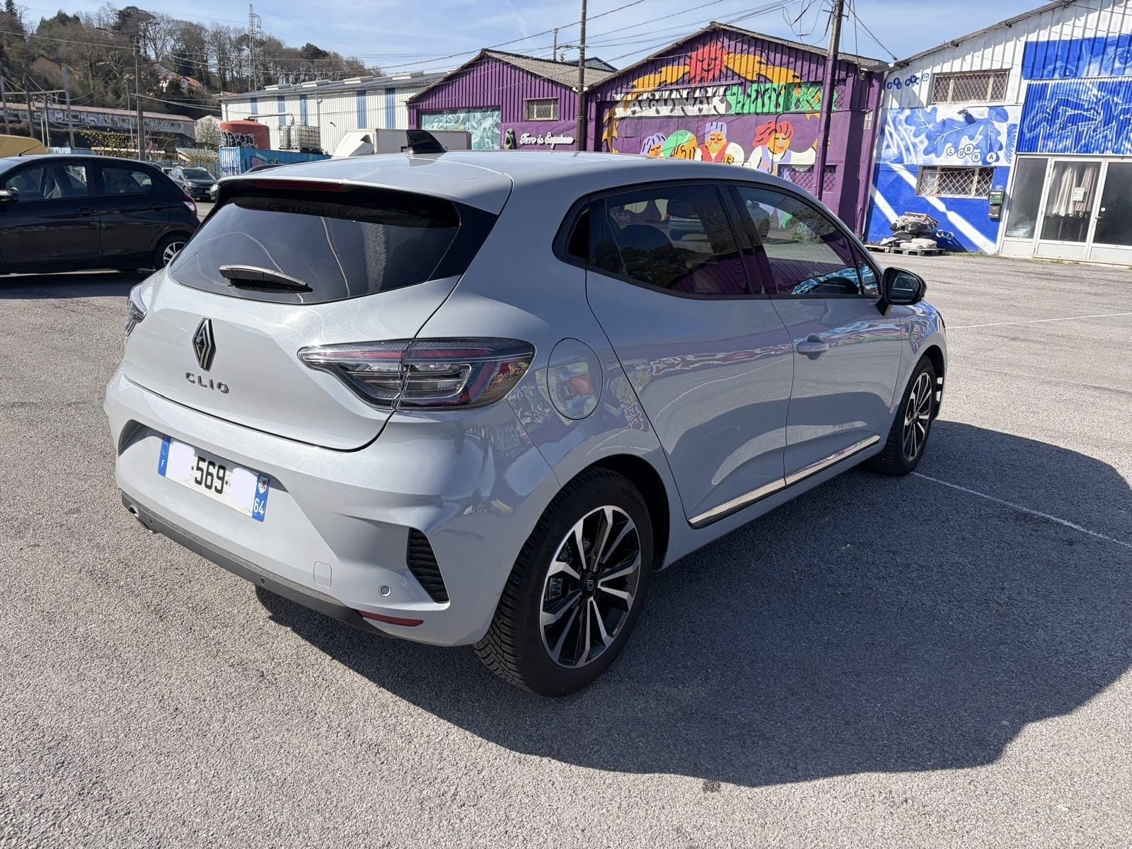 Renault Clio 1.0 avec GPS
