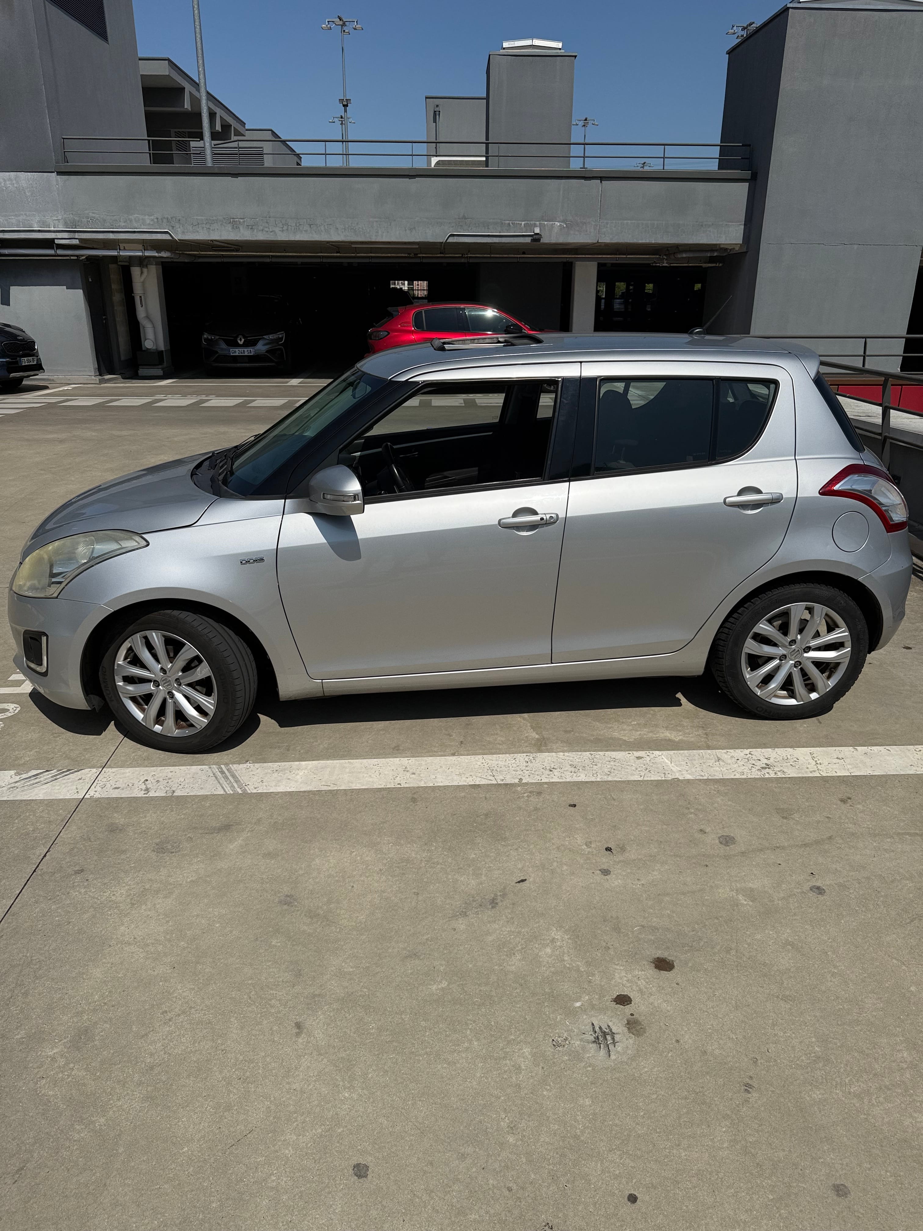 Suzuki Swift avec Climatisation