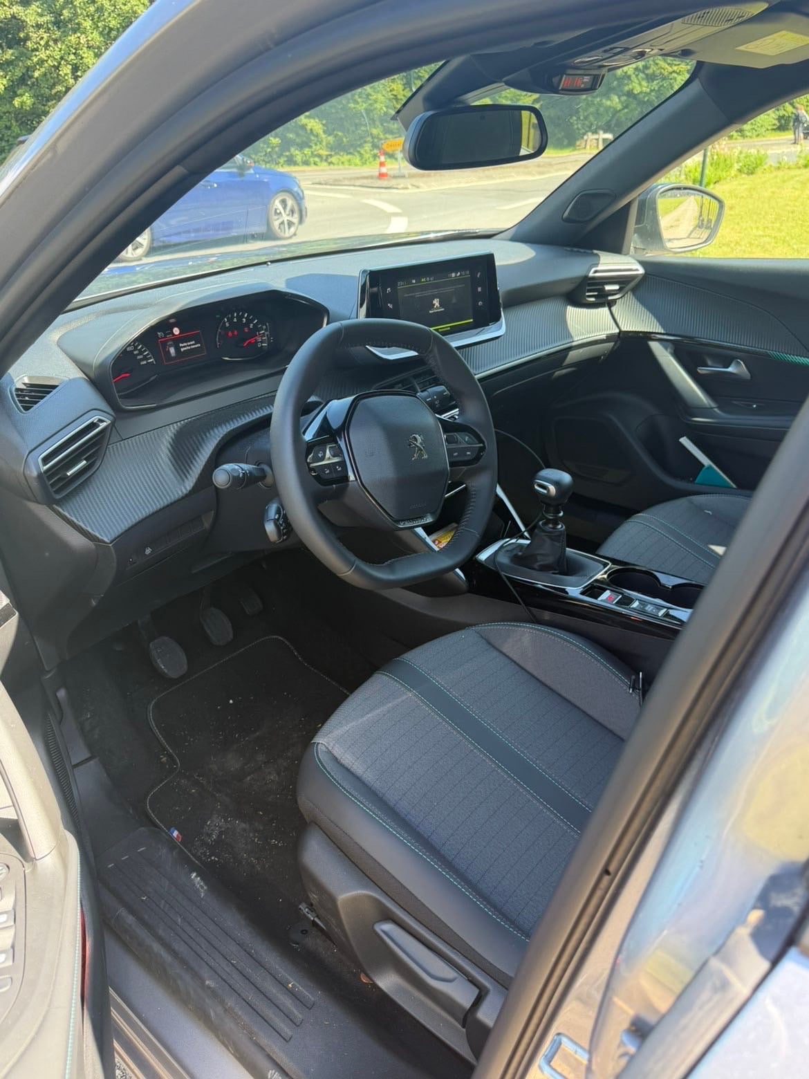 Peugeot 2008 avec GPS
