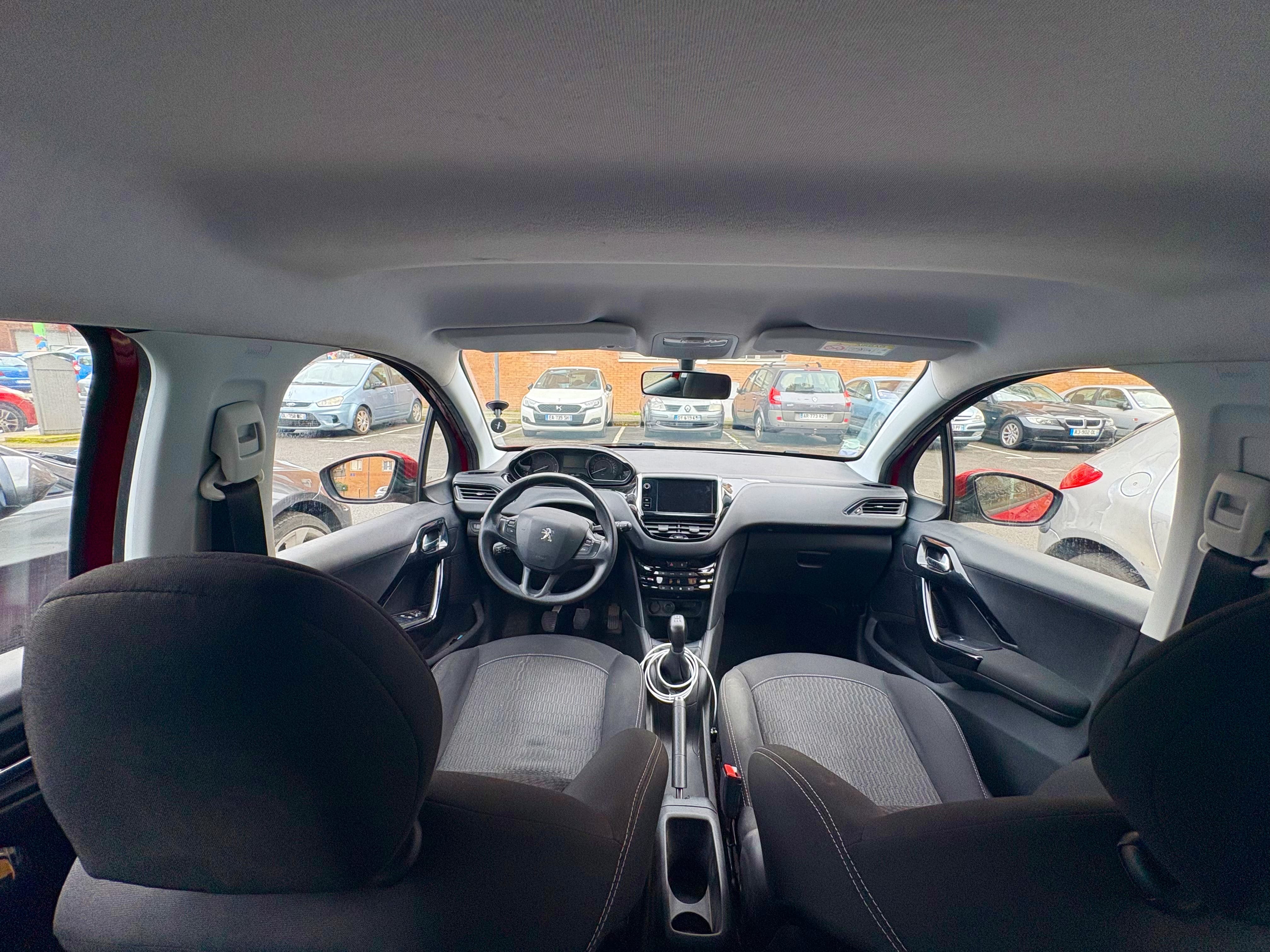 Peugeot 208 avec Régulateur de vitesse