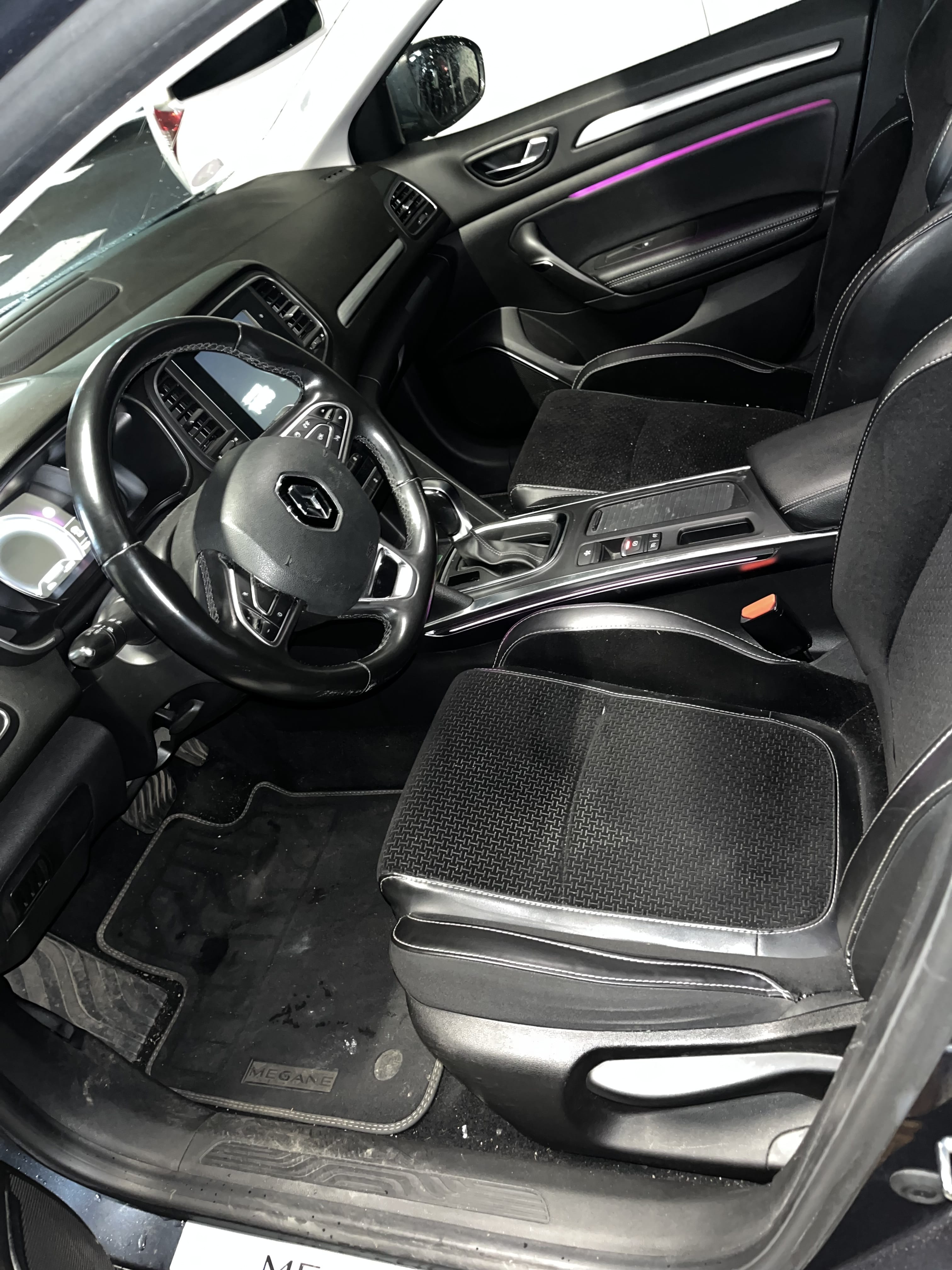 Renault Mégane avec Entrée audio / iPod