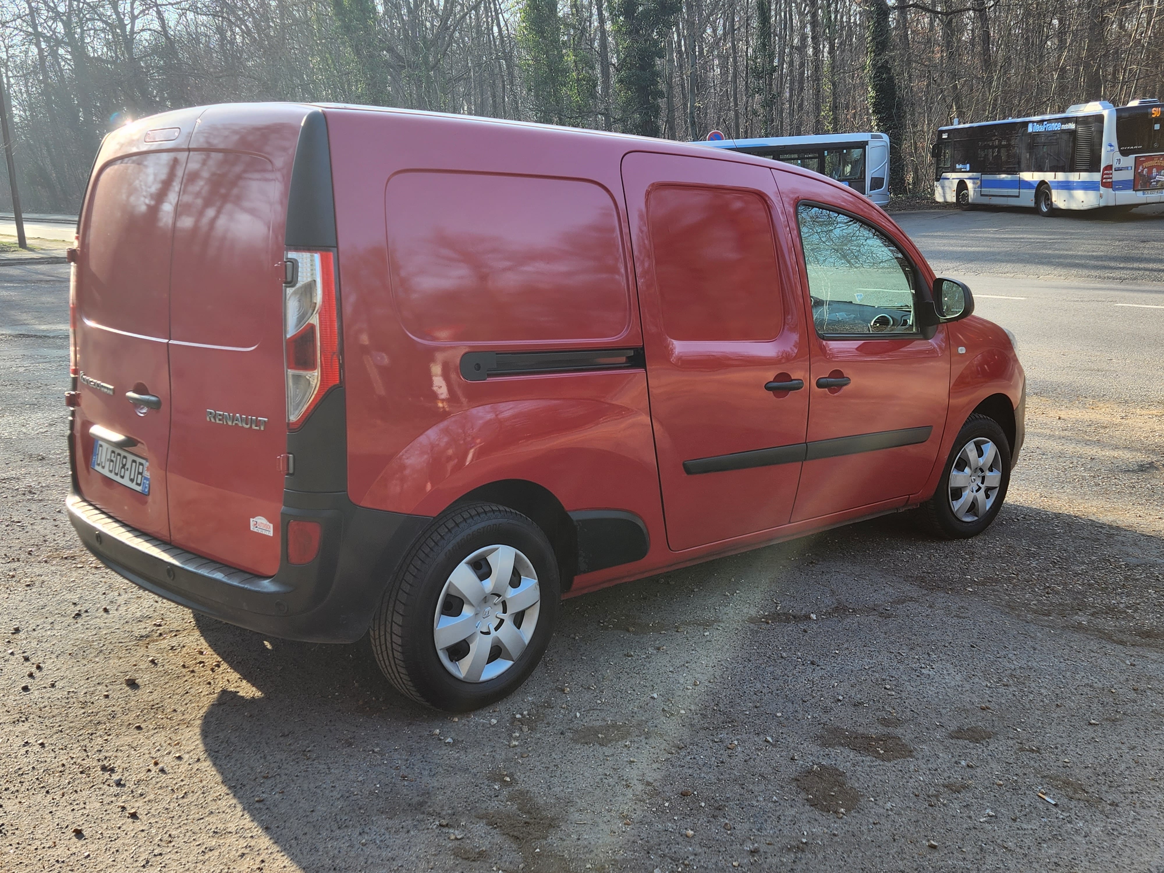 Renault Kangoo Express Maxi (rallongé) avec GPS