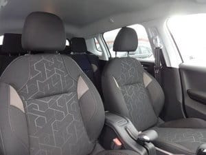 Peugeot 2008 (EY429) (Clim, GPS, Régulateur, Bluetooth, Radar et caméra recul,...)  #be avec Entrée audio / iPod