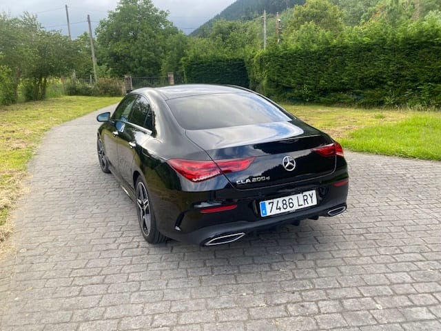Mercedes-Benz Clase CLA med GPS